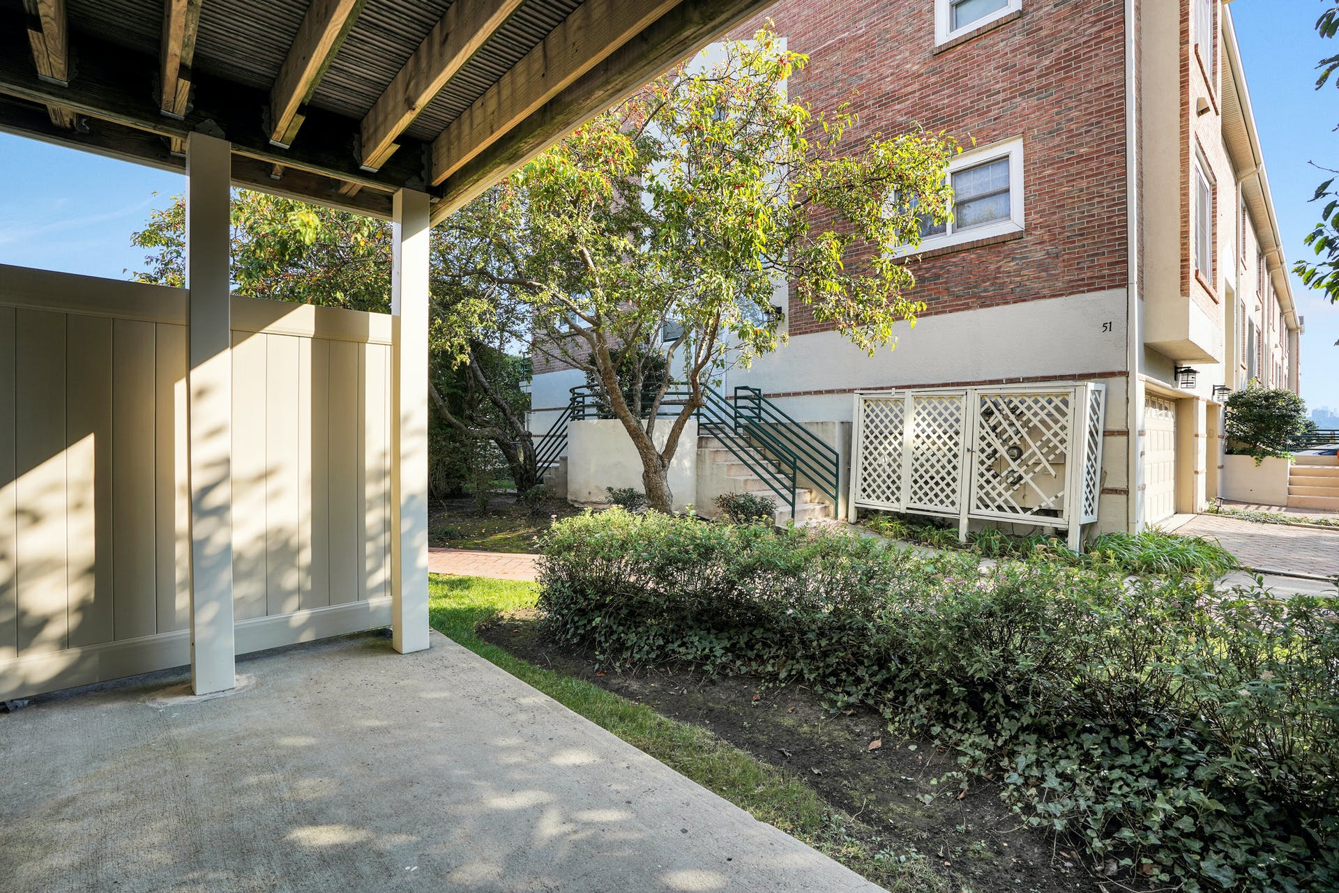 15 Grand Cove Way
