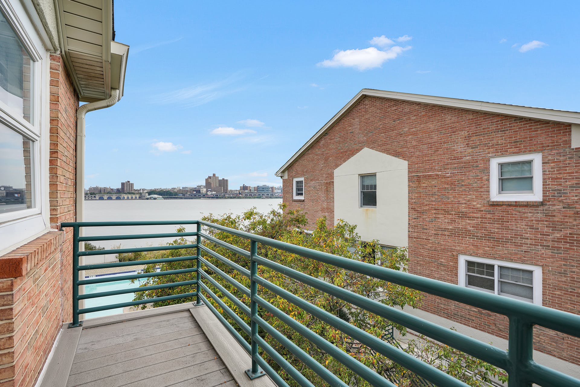 15 Grand Cove Way