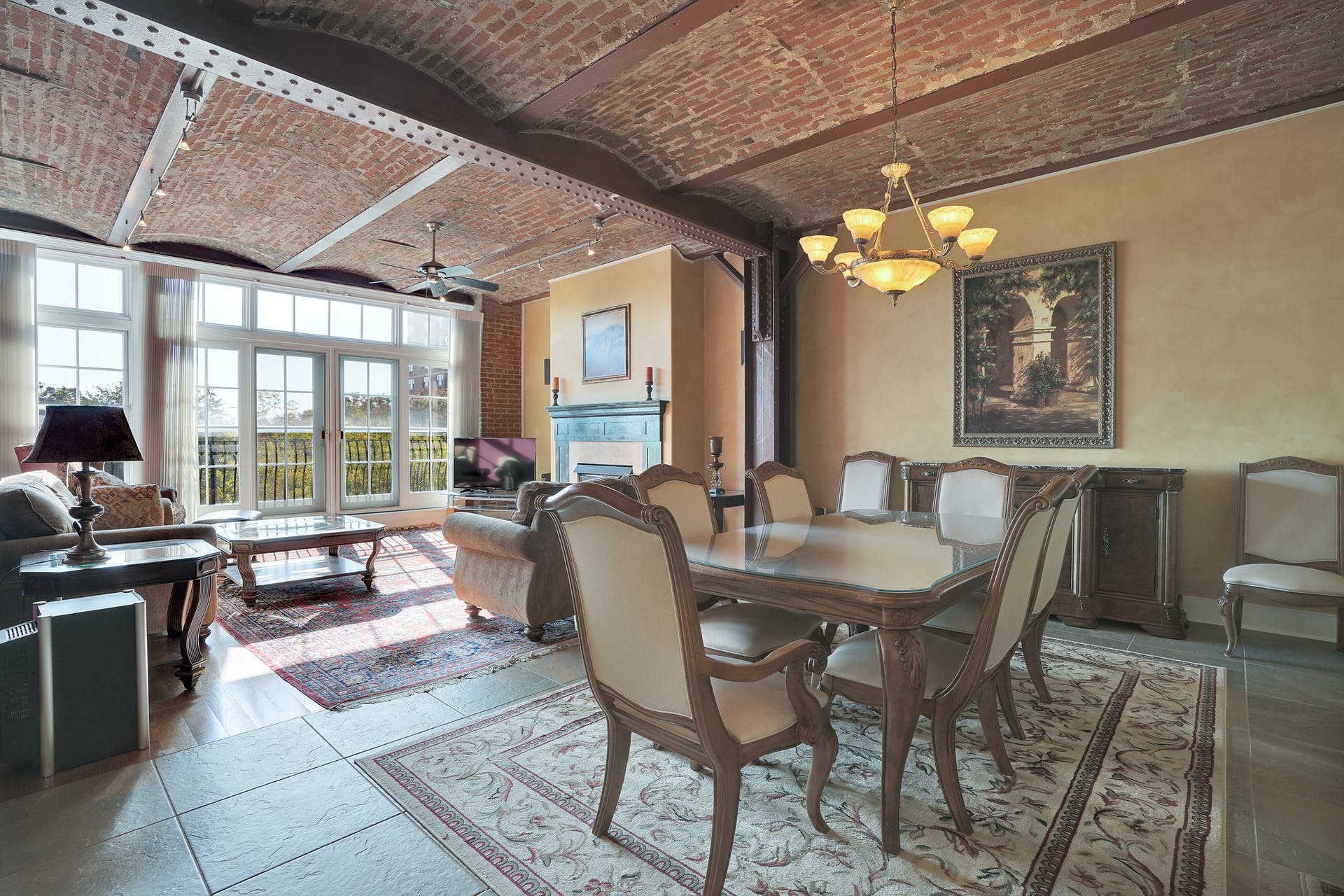 174 Washington St.  #2H