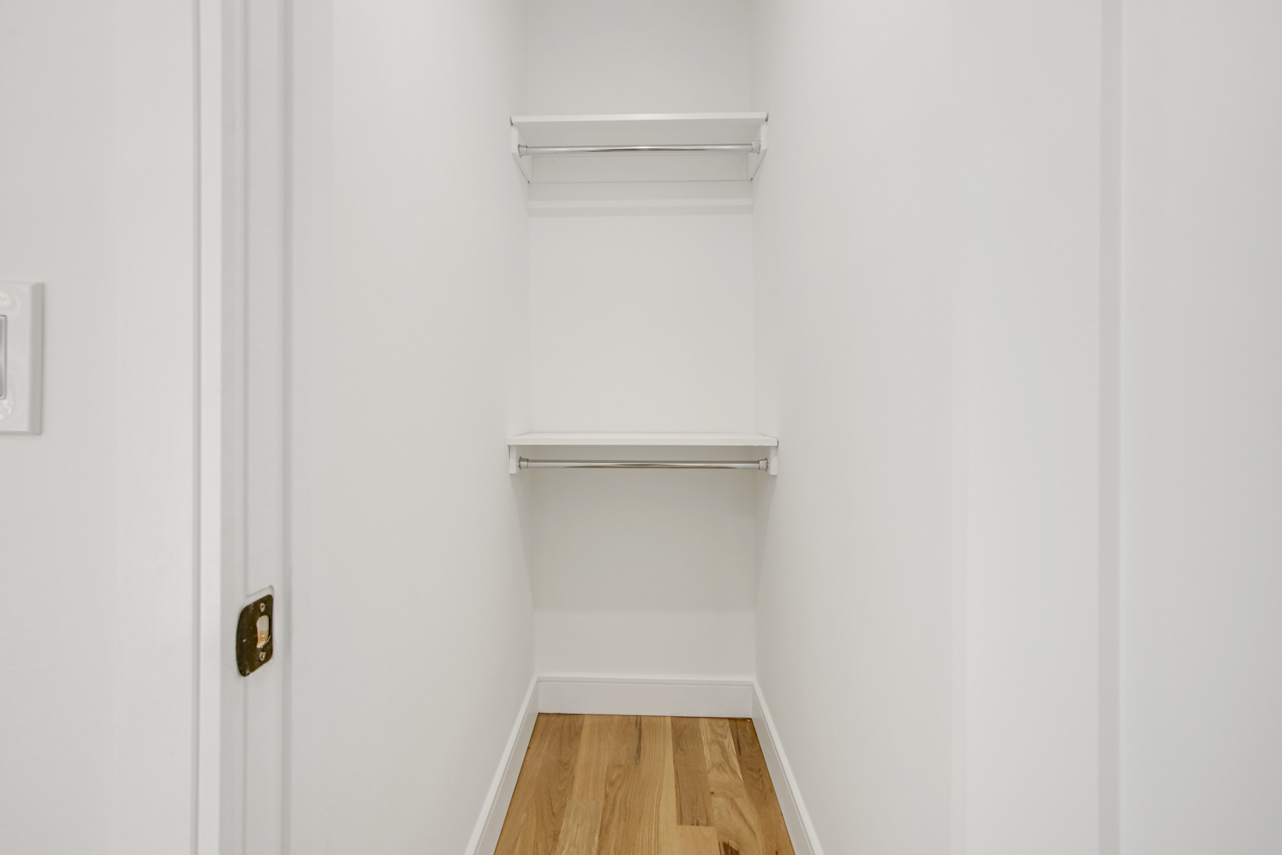 102 Summit Avenue, Unit 2