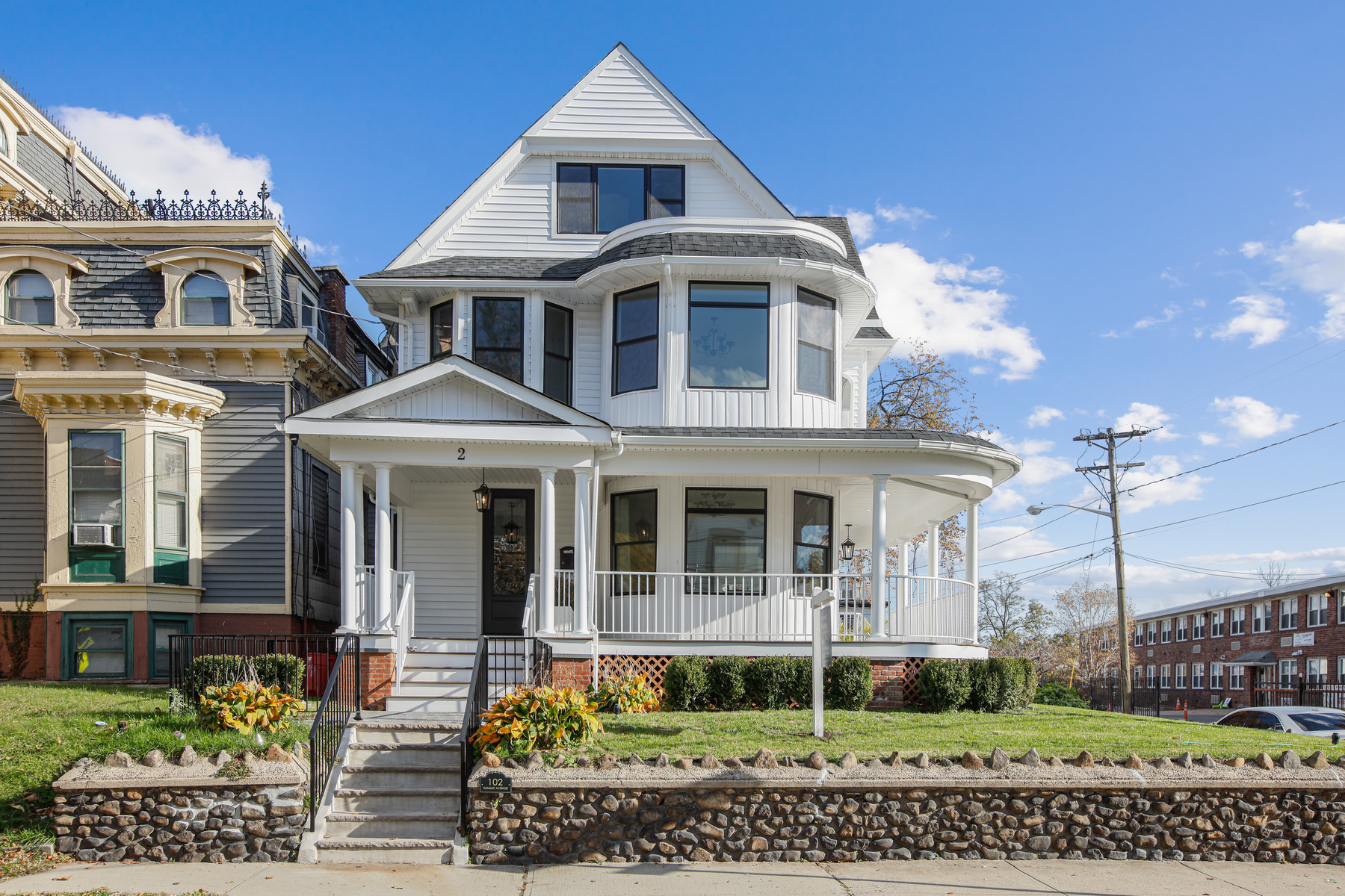 102 Summit Avenue, Unit 2