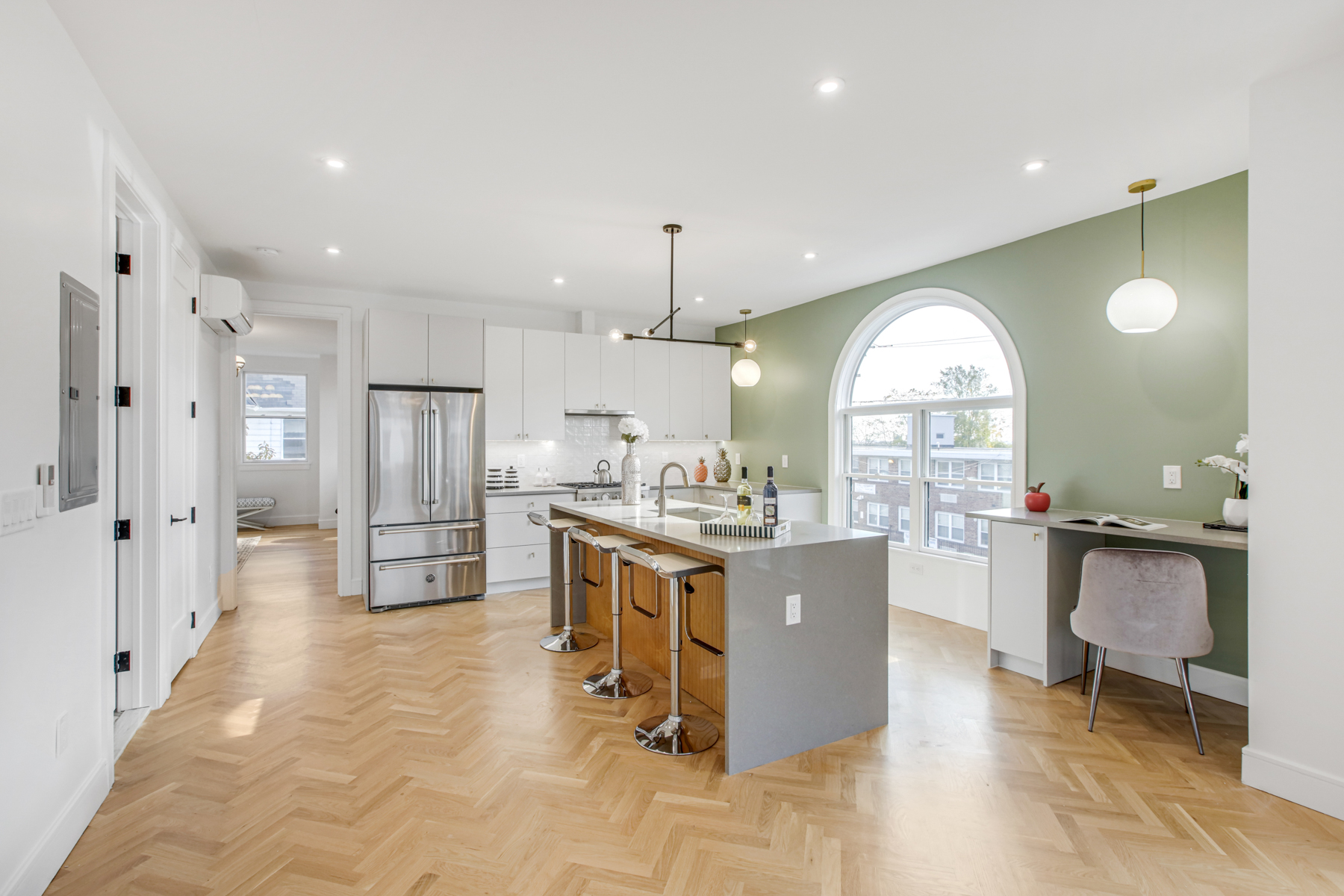 102 Summit Avenue, Unit 2