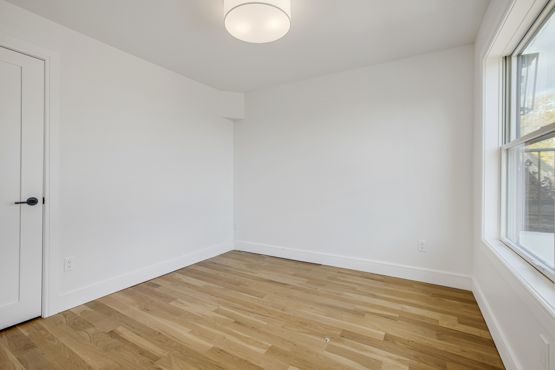 102 Summit Avenue, Unit 2