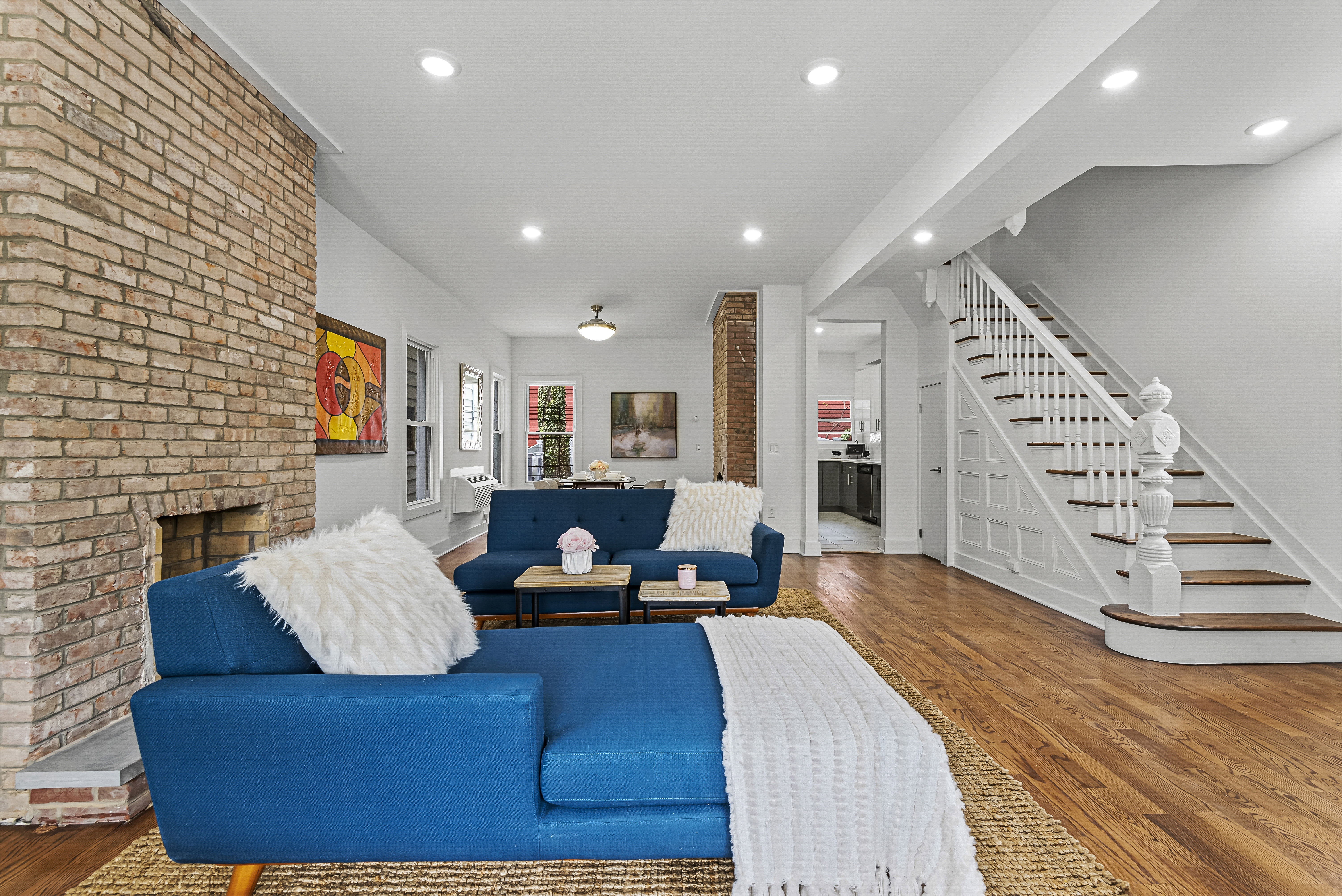 347 Arlington Ave