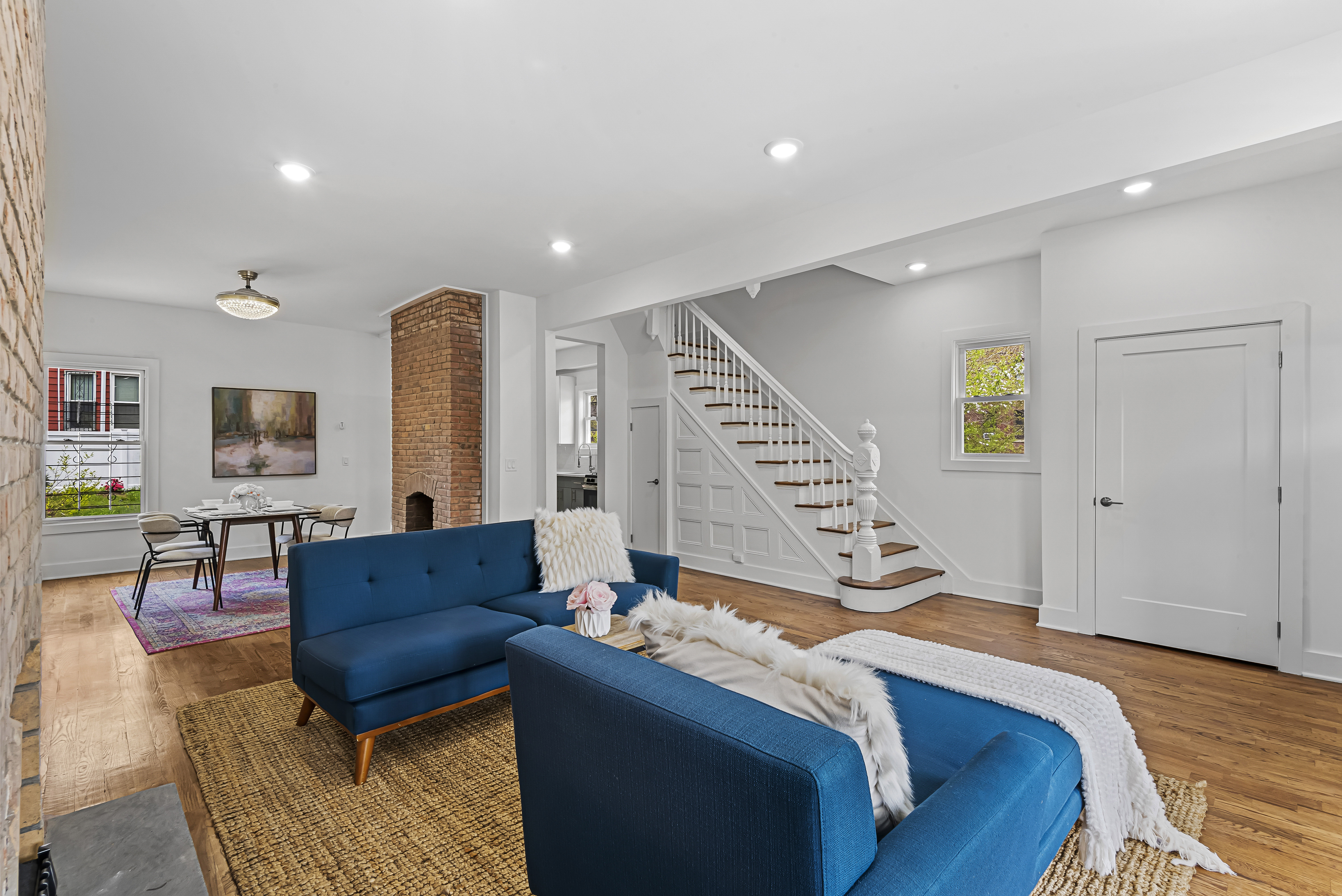 347 Arlington Ave