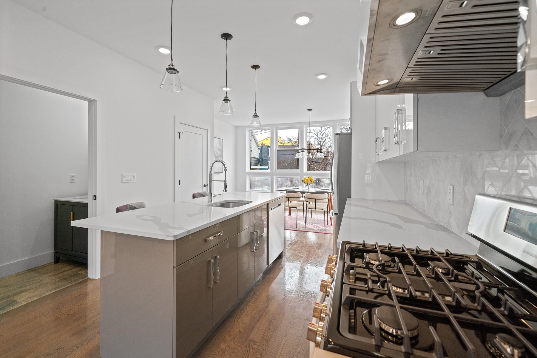358 Bramhall Ave