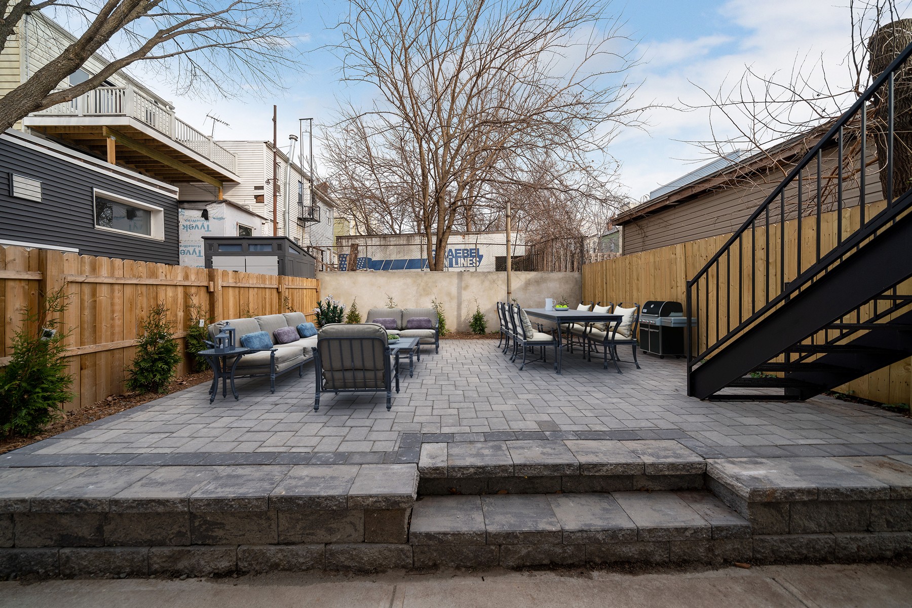 358 Bramhall Ave