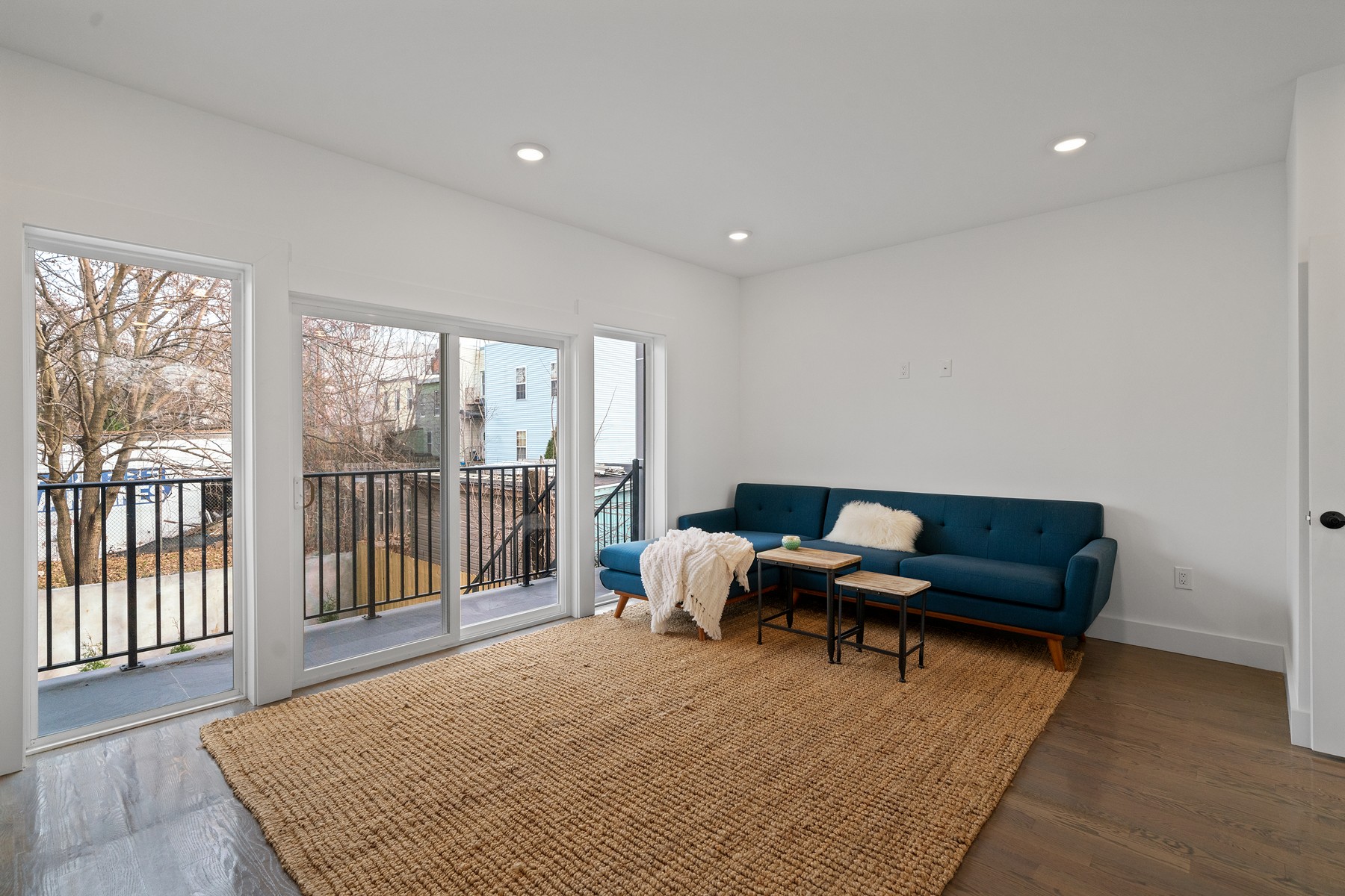 358 Bramhall Ave