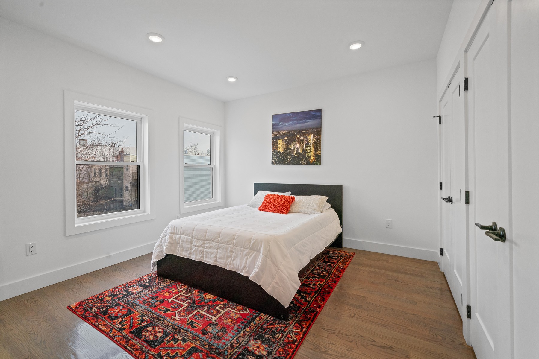 358 Bramhall Ave