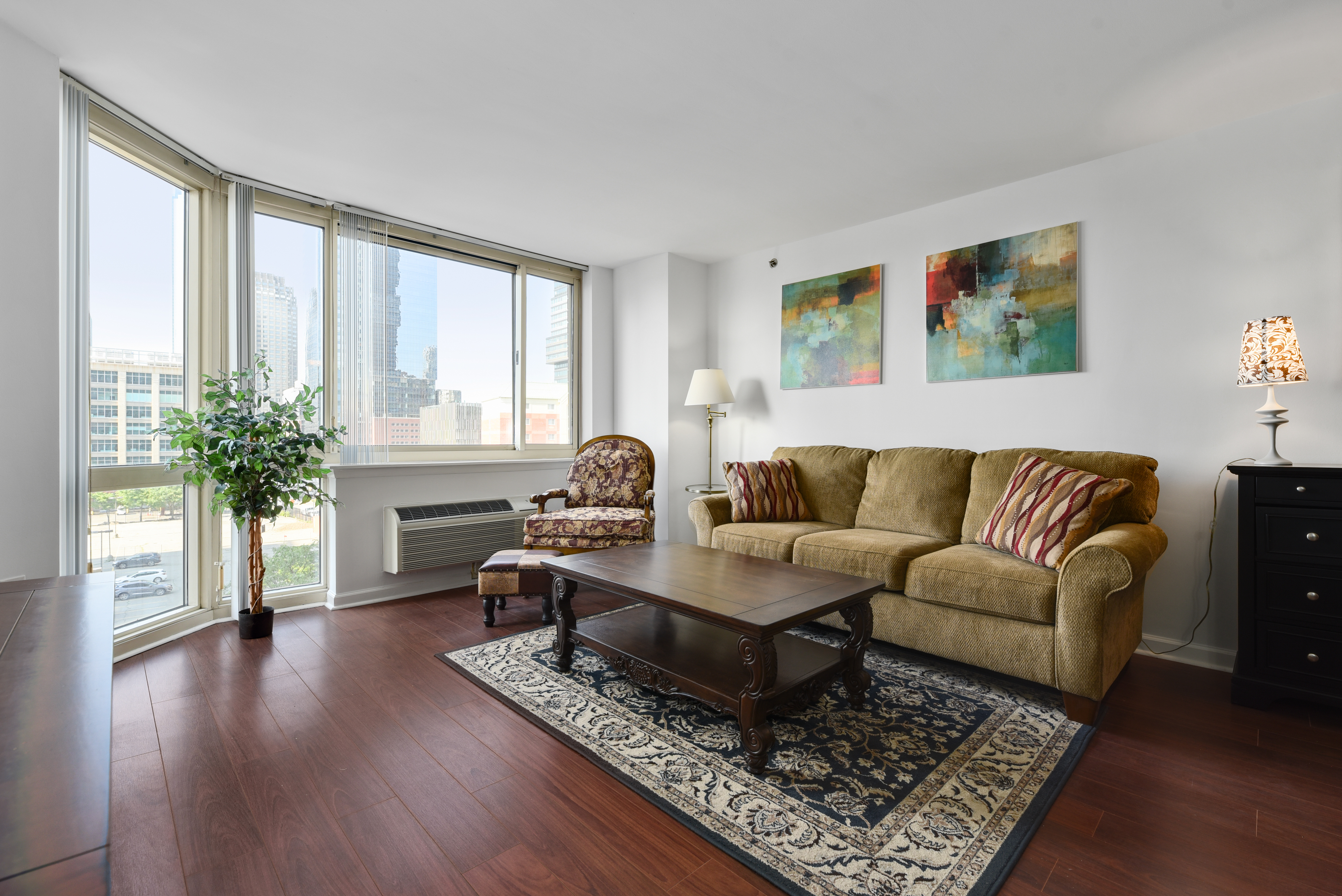 2 2nd Street, #611