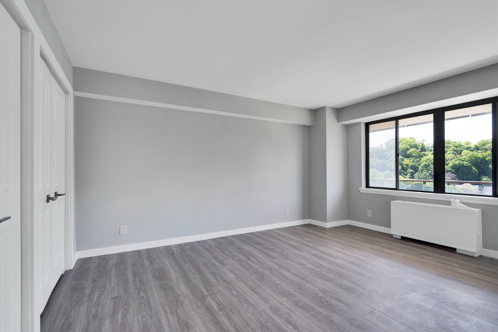 1203 River Road #18L 