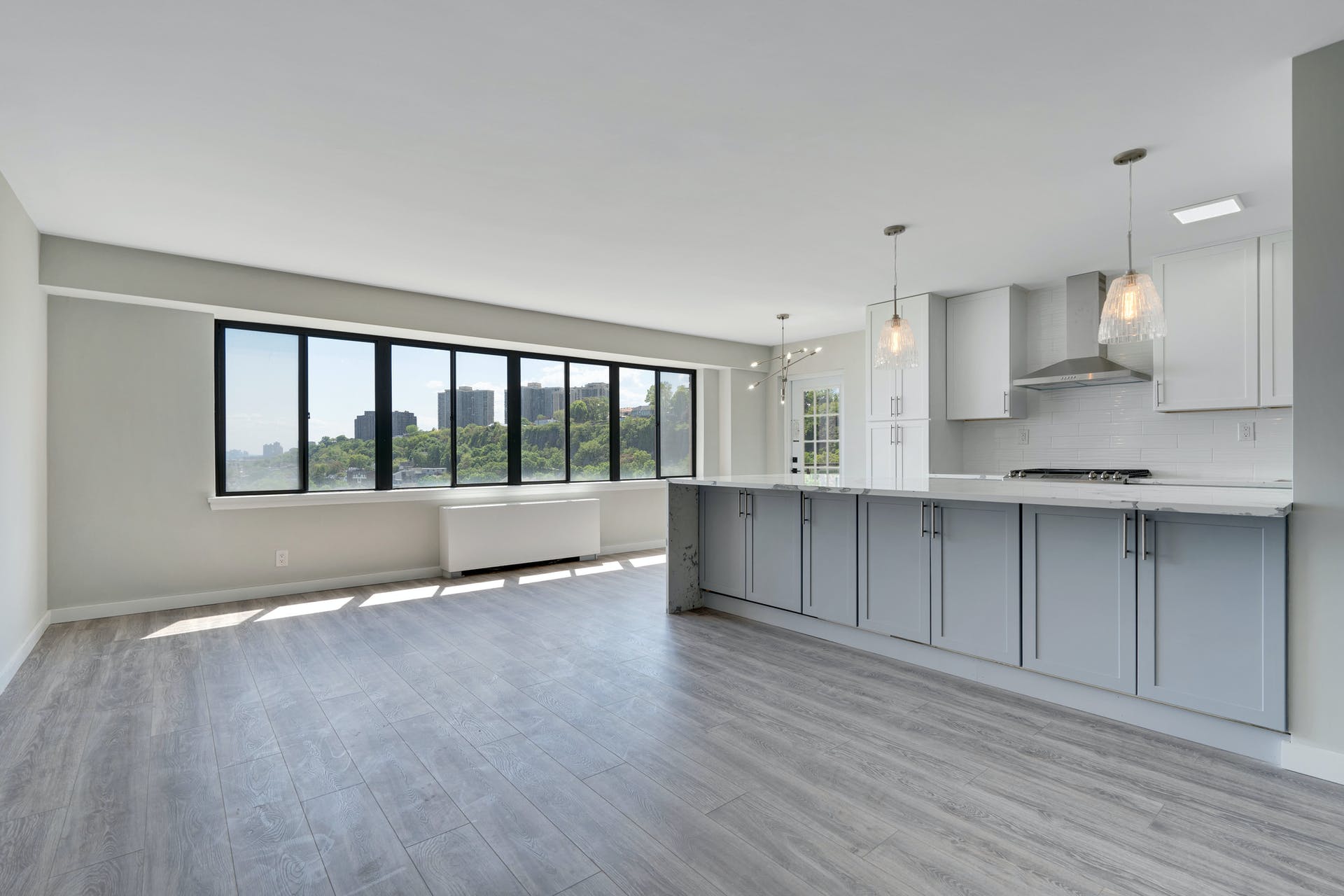 1203 River Road #18L 