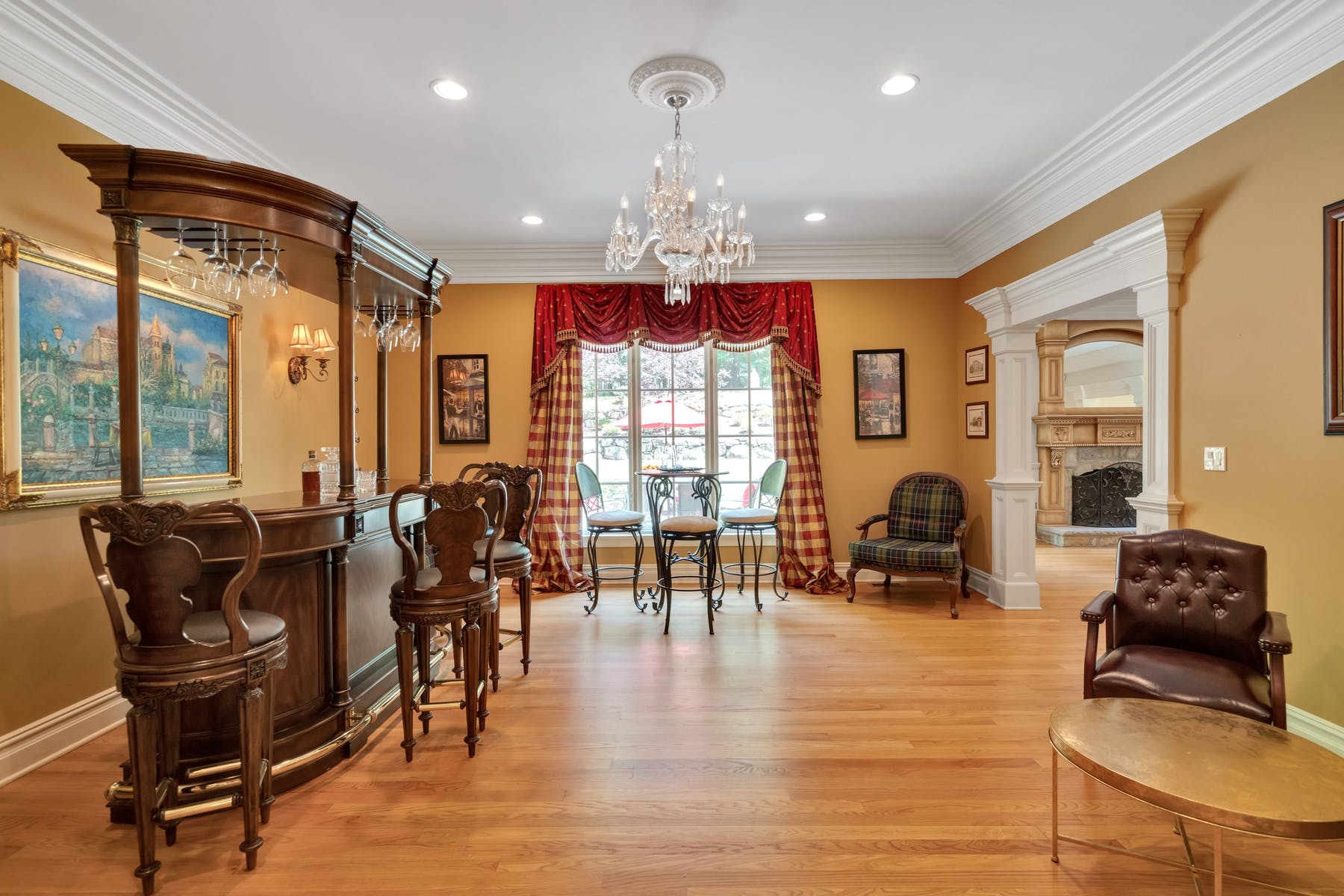 150 E Allendale Rd