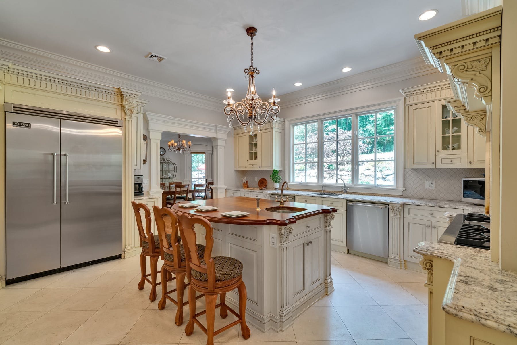 150 E Allendale Rd
