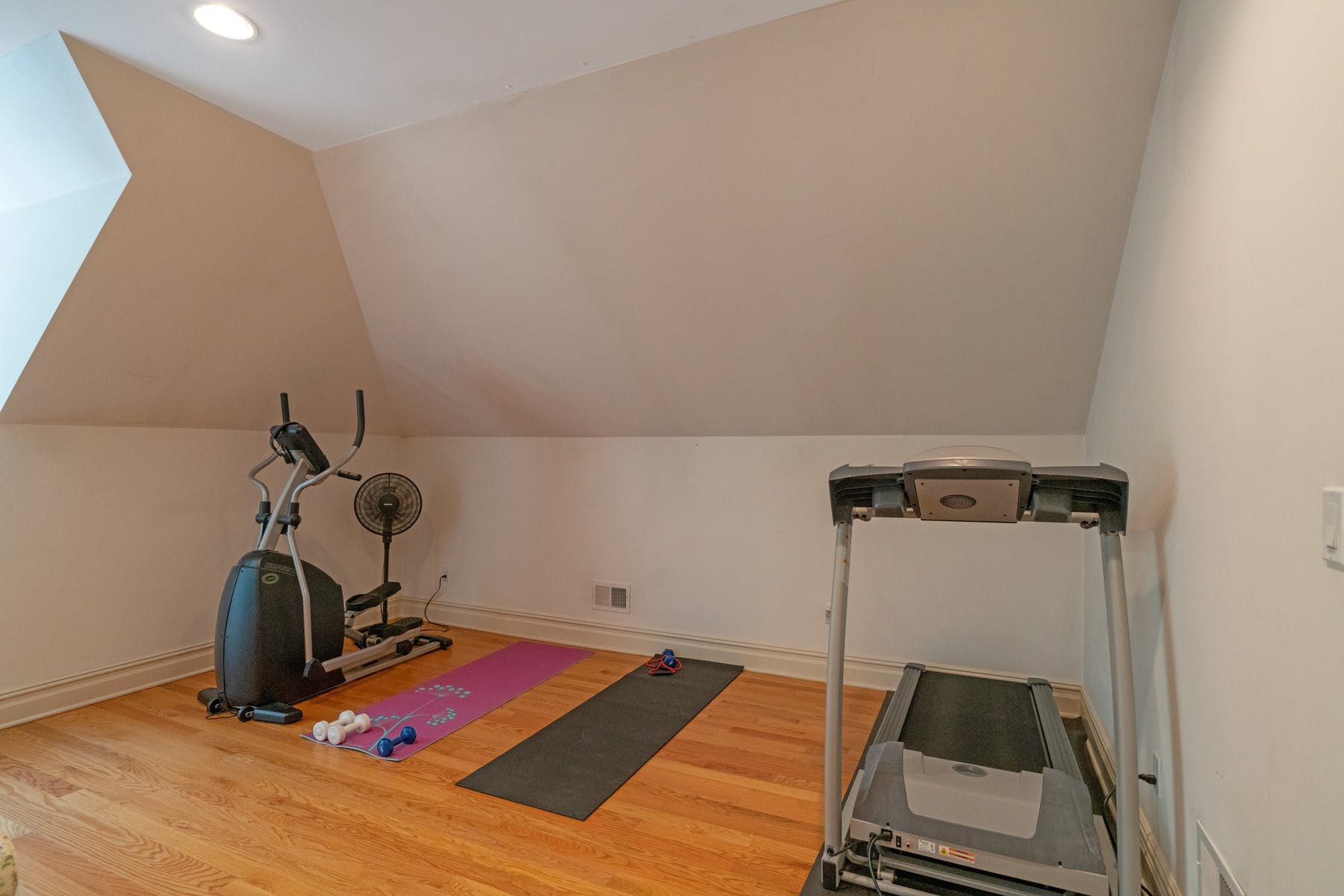 150 E Allendale Rd