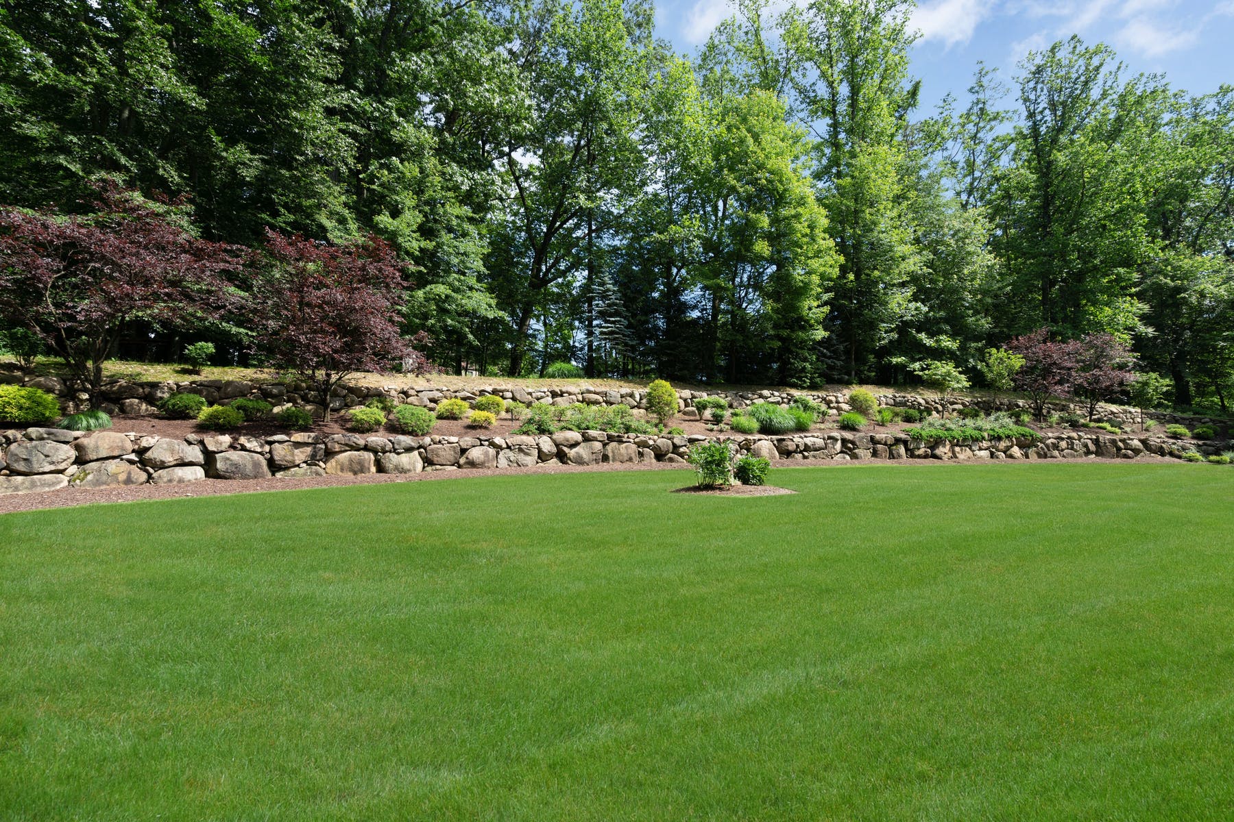 150 E Allendale Rd