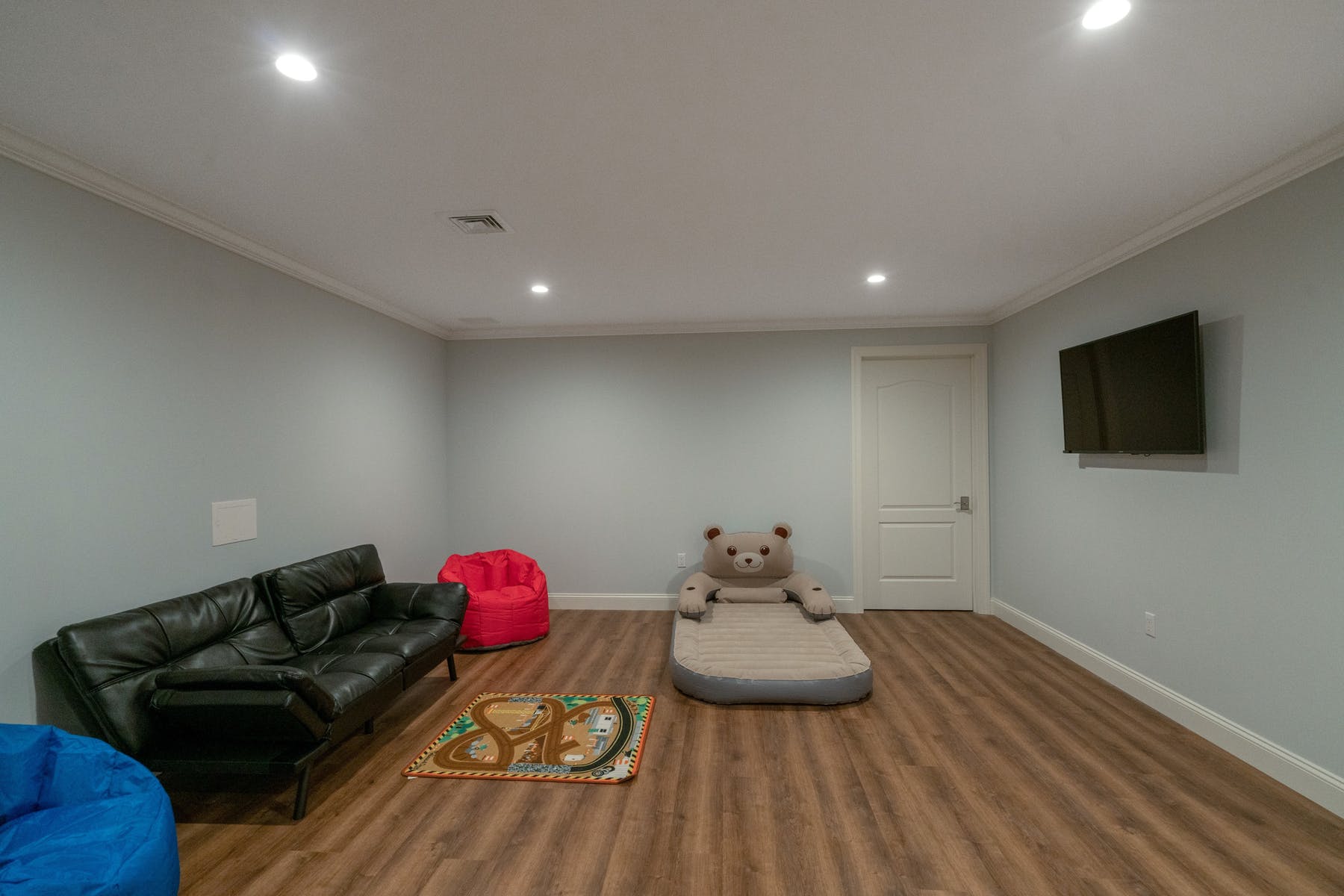 150 E Allendale Rd