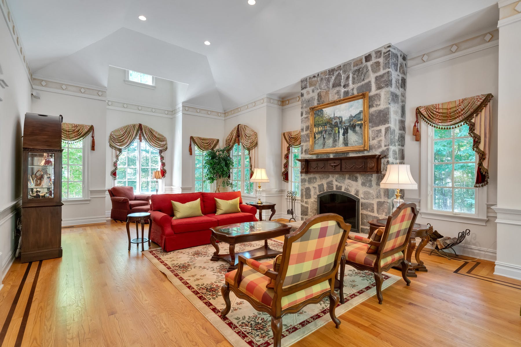 150 E Allendale Rd