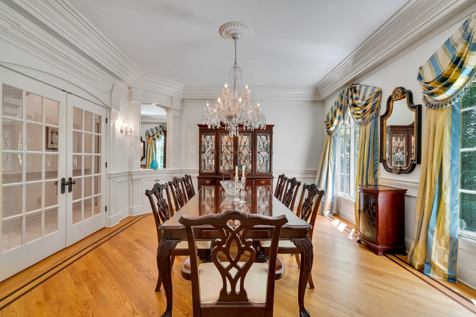 150 E Allendale Rd