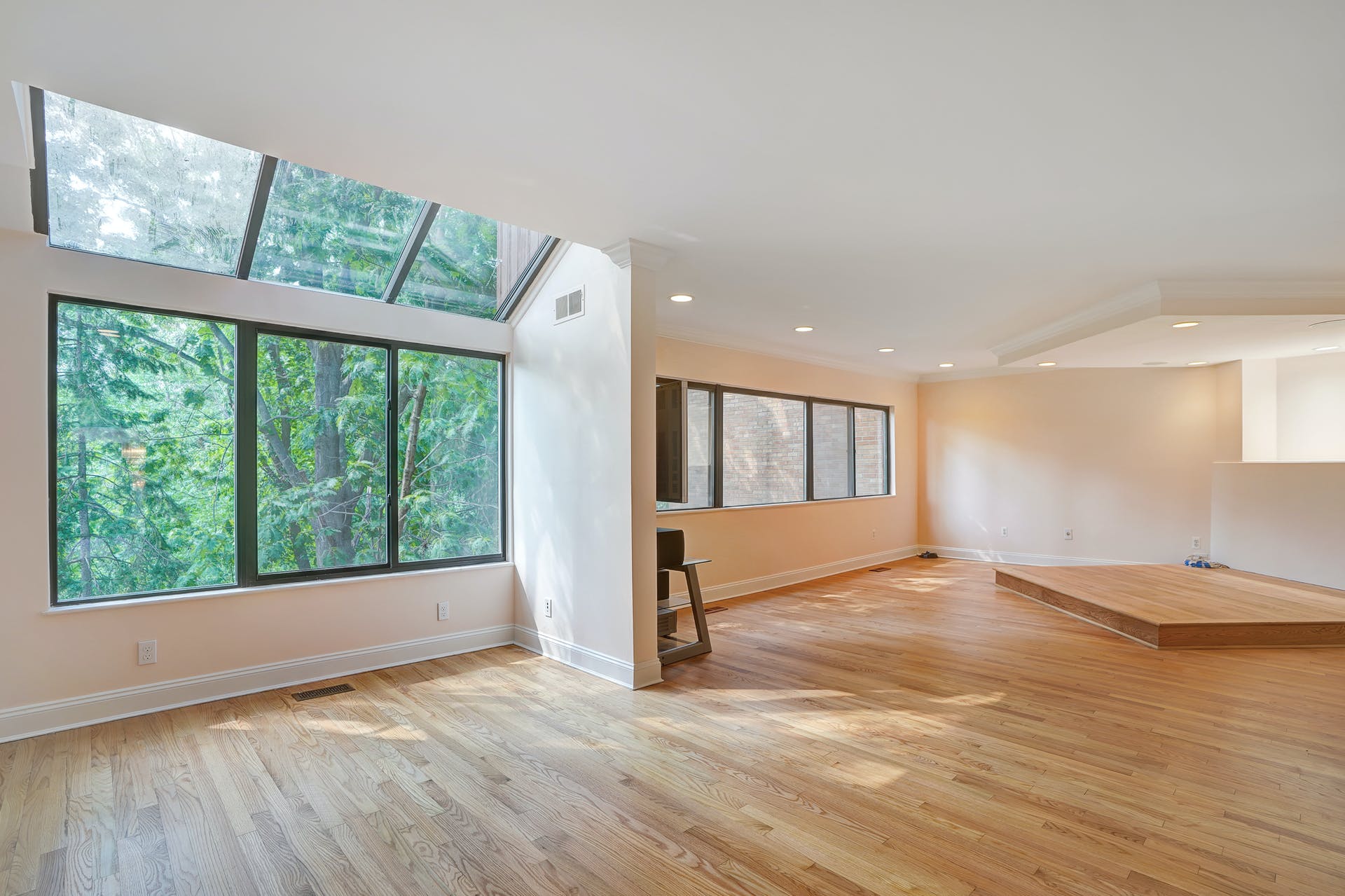 14 Kira Lane Summit Woods