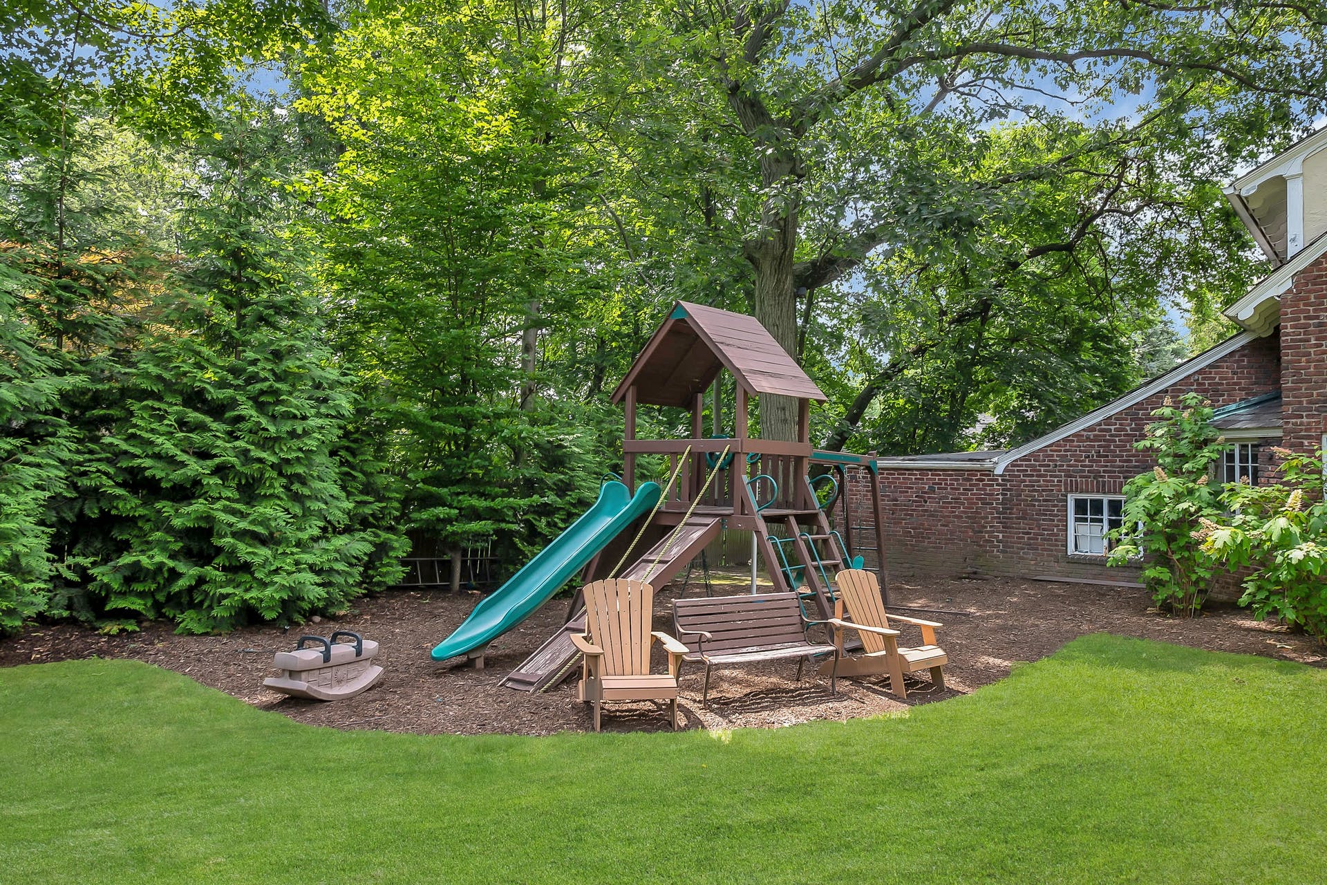 150 Lyman Pl