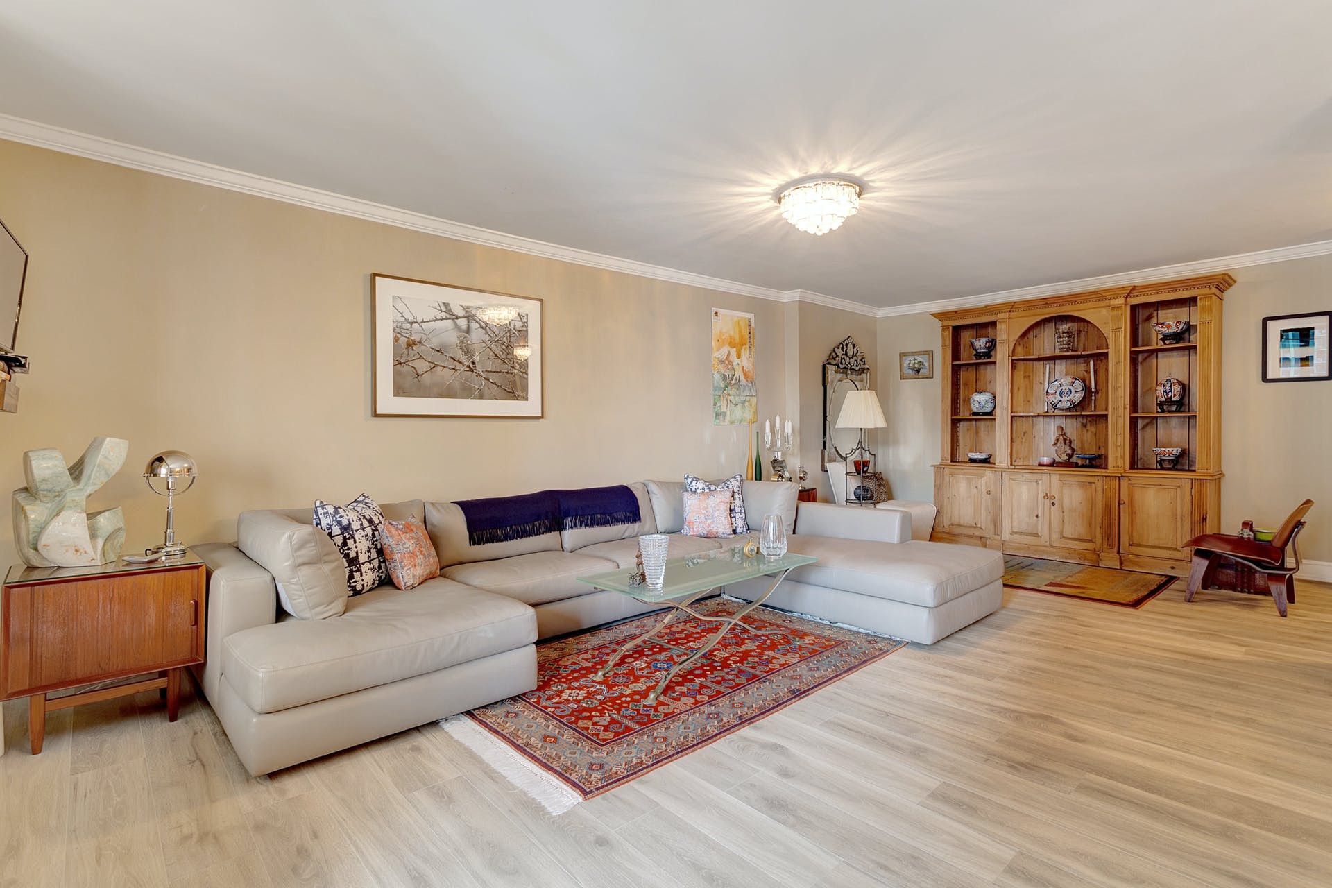 300 Winston Dr 811