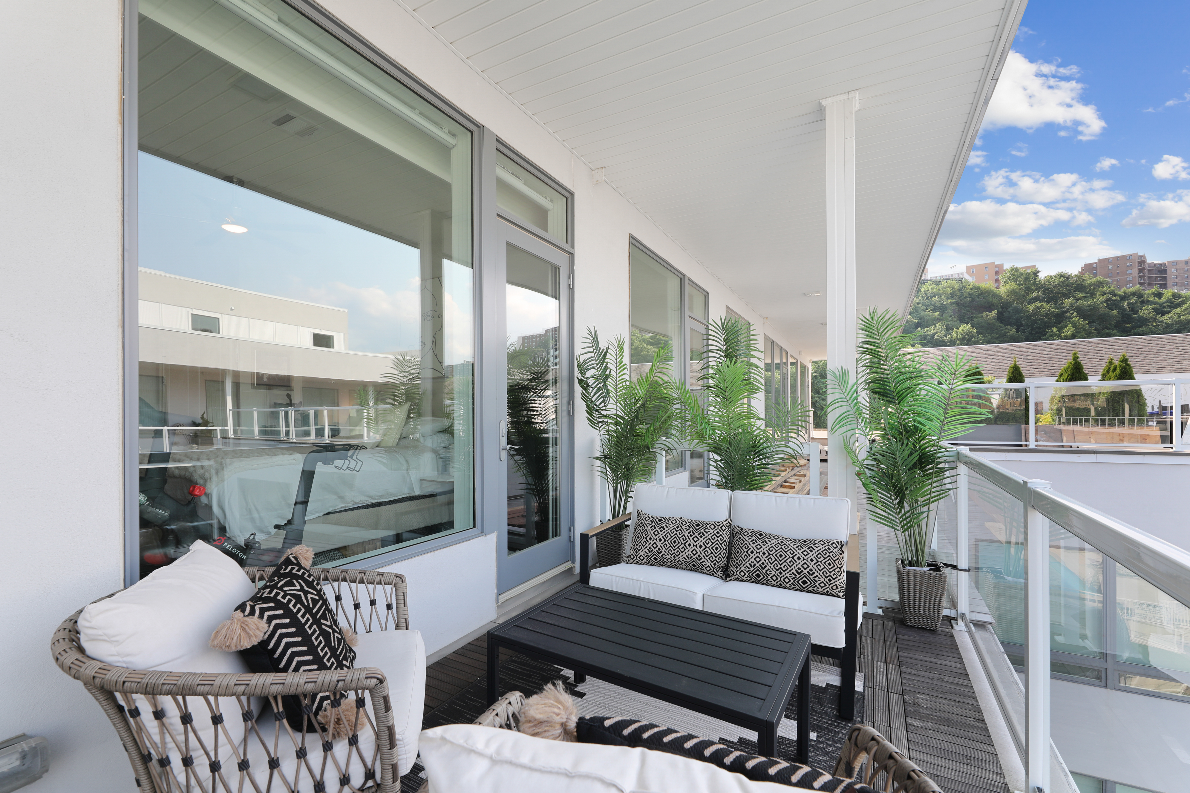 3 Somerset Lane PH603