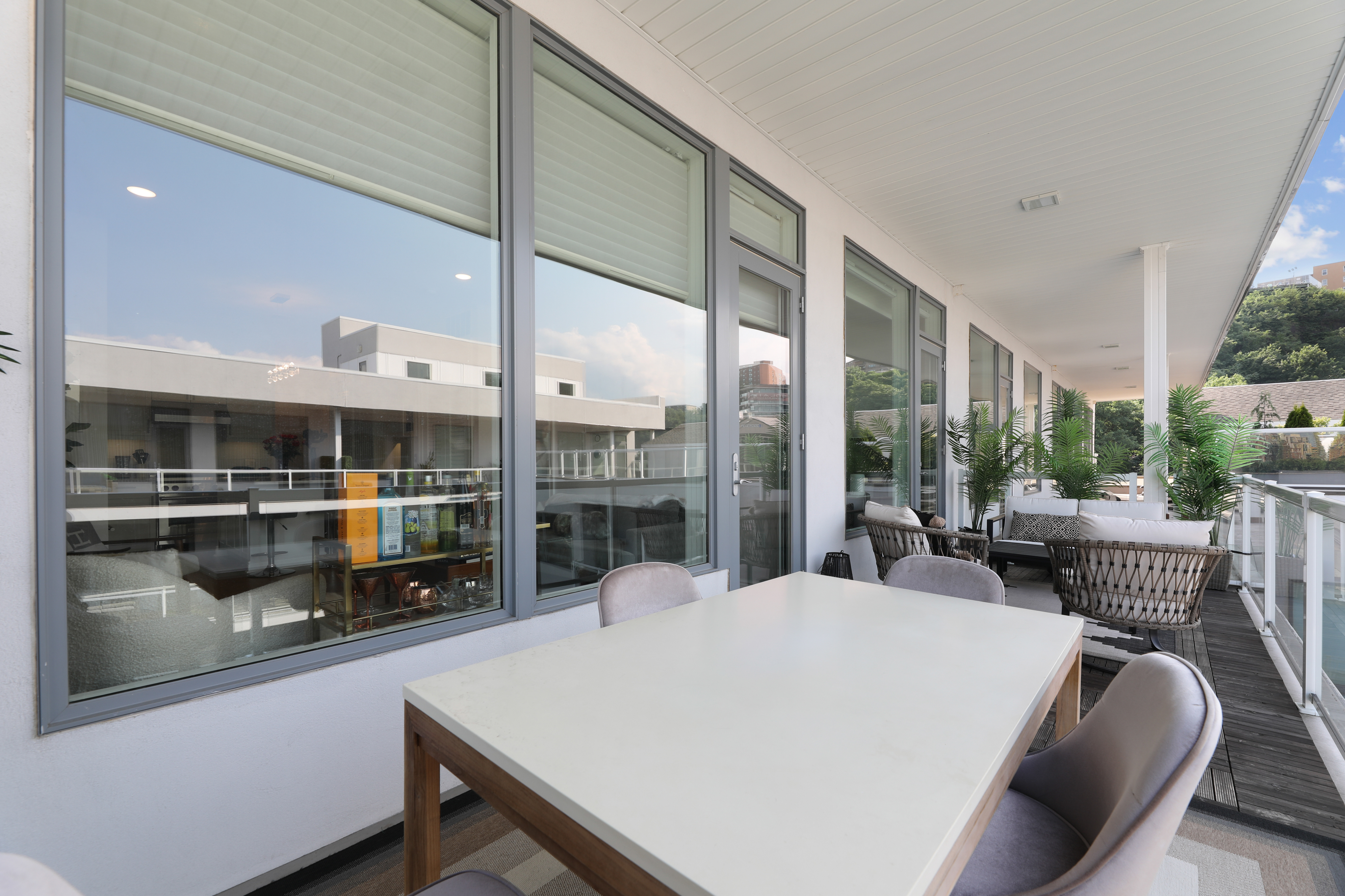 3 Somerset Lane PH603