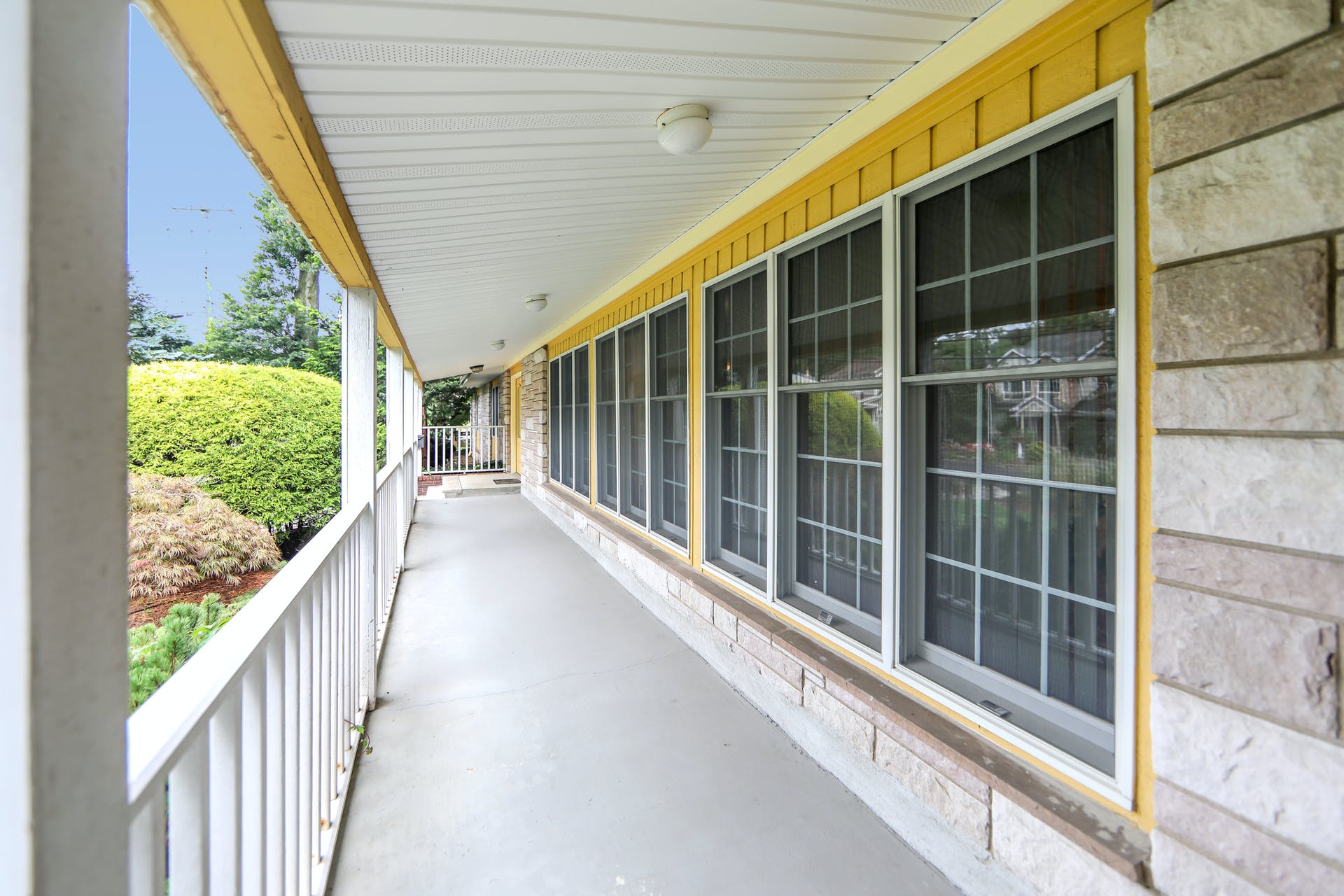 160 Engle Street