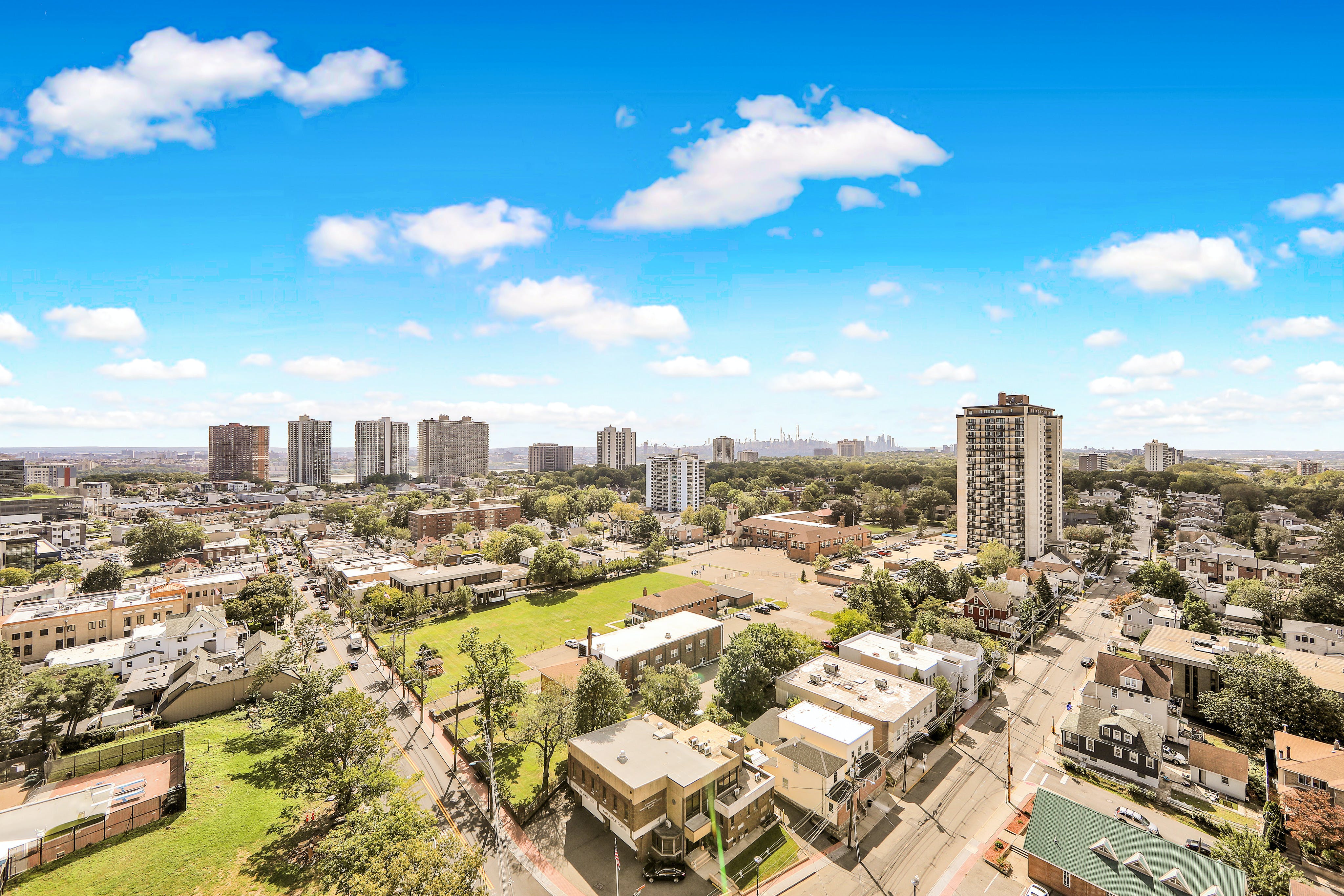 2000 Linwood Avenue #20K