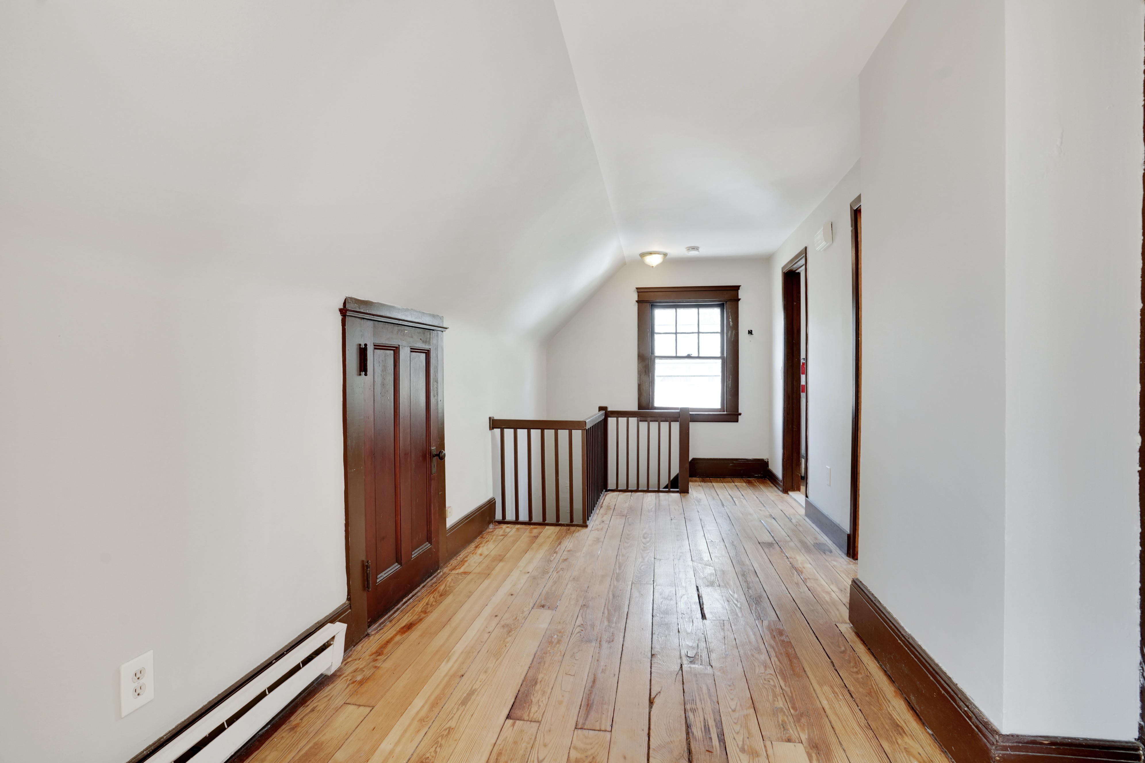 4 Hawthorne Place