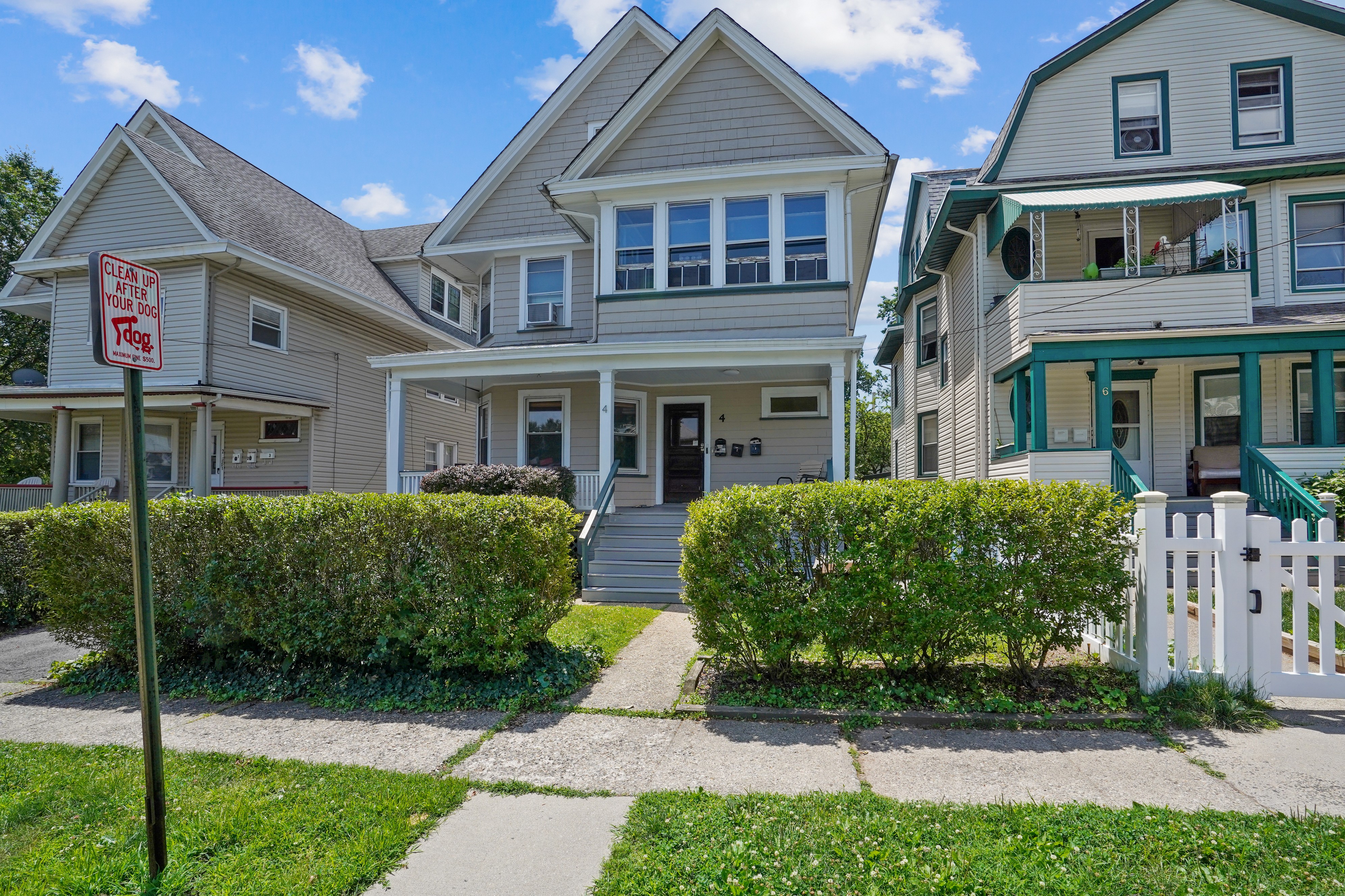 4 Hawthorne Place