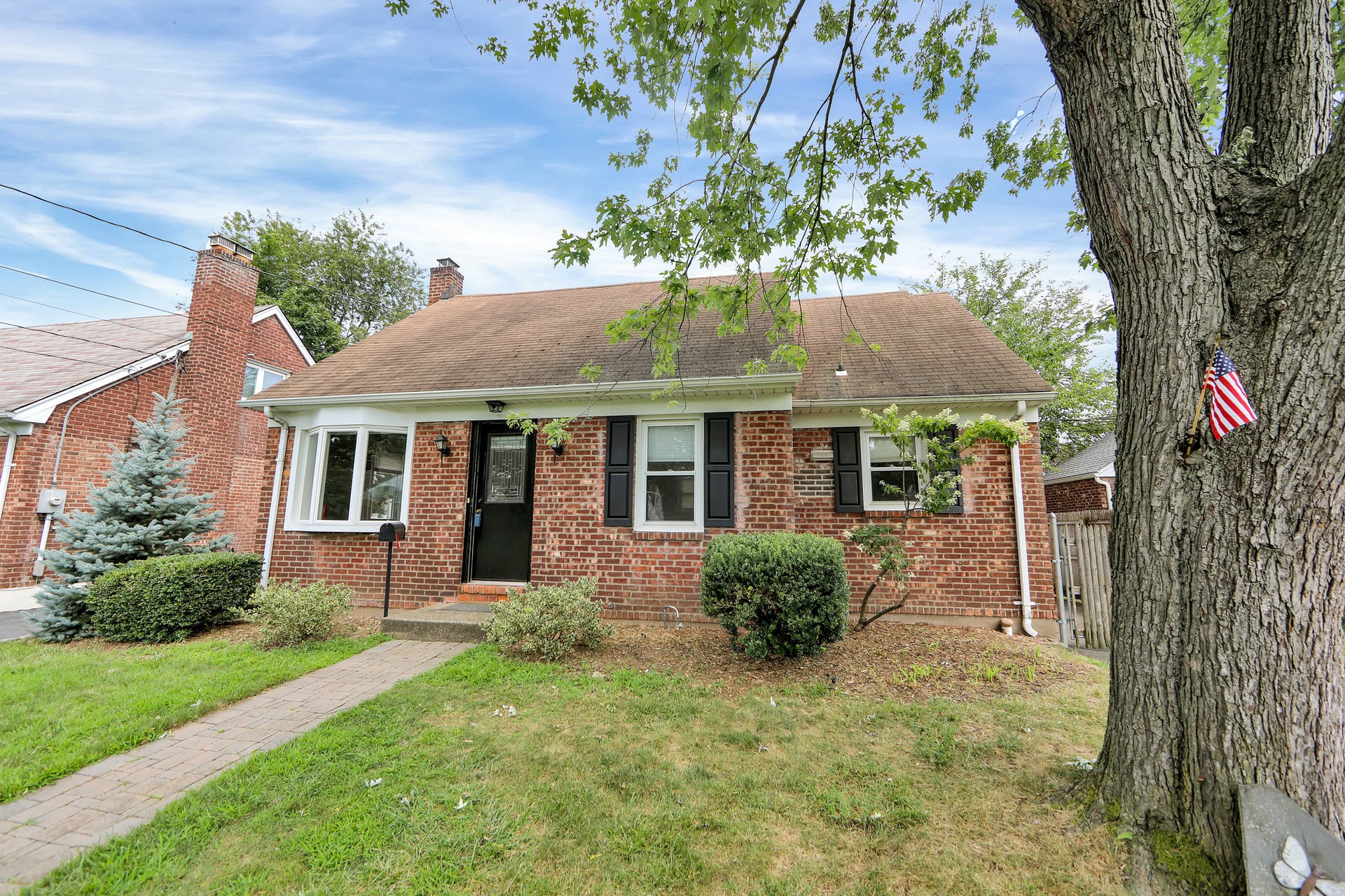 73 Holt Street