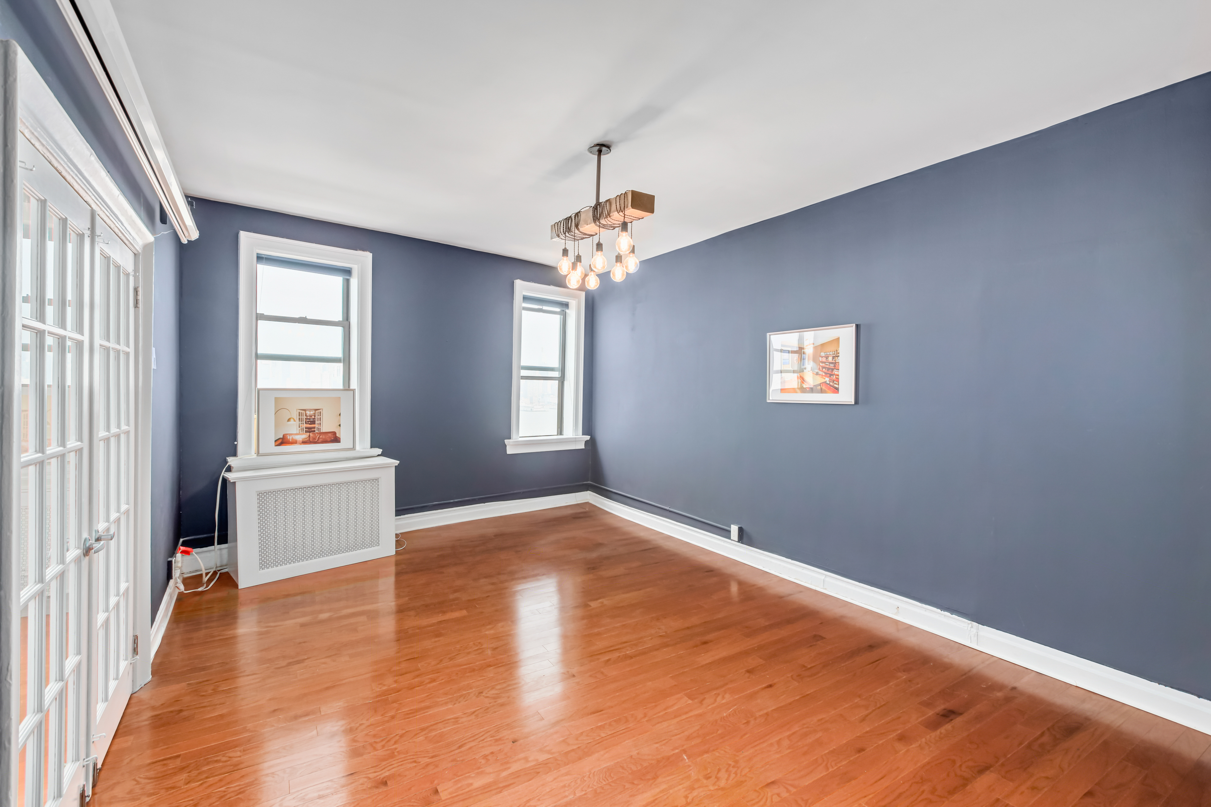1055 Blvd East 8