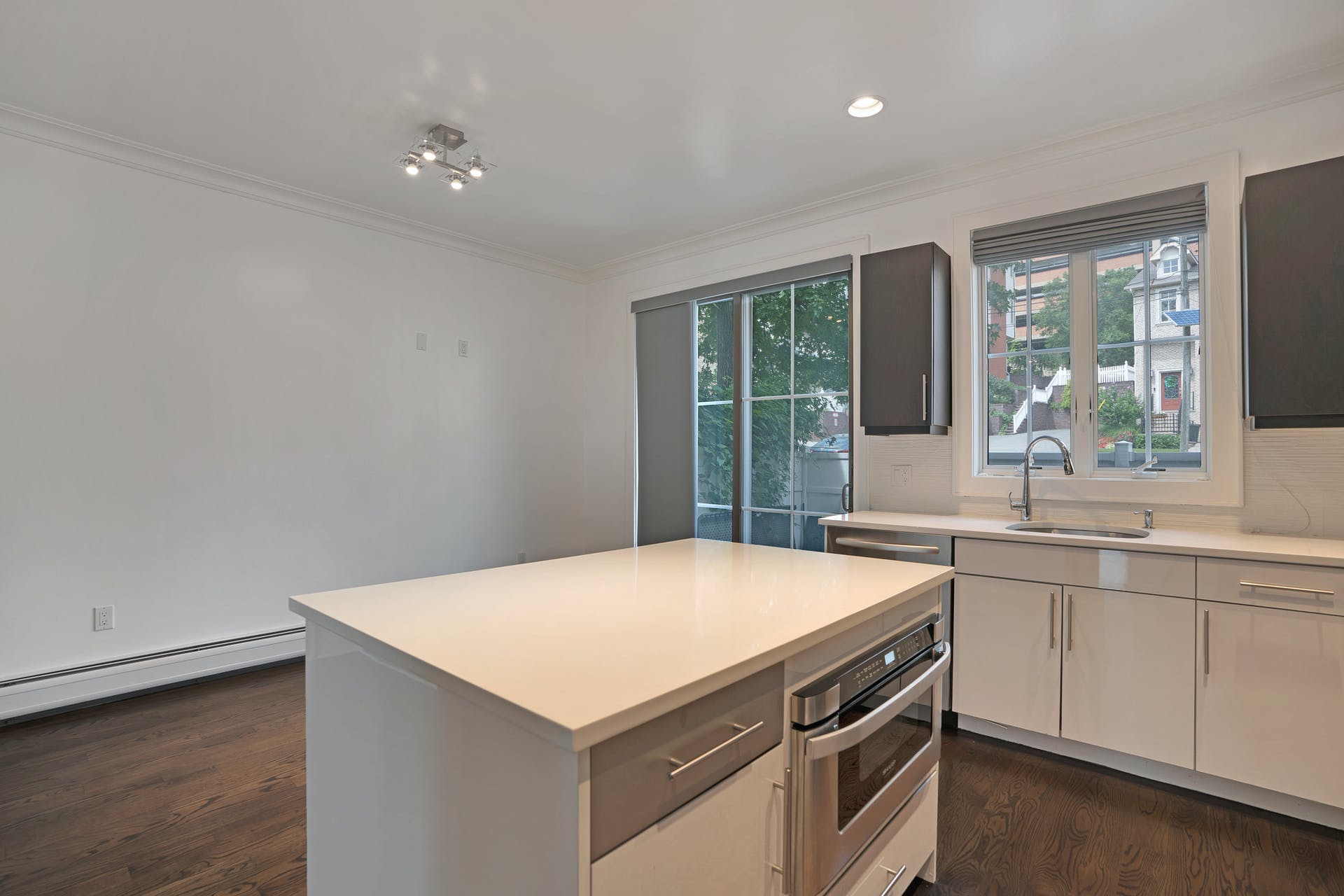 1538 River Rd. Apt 6