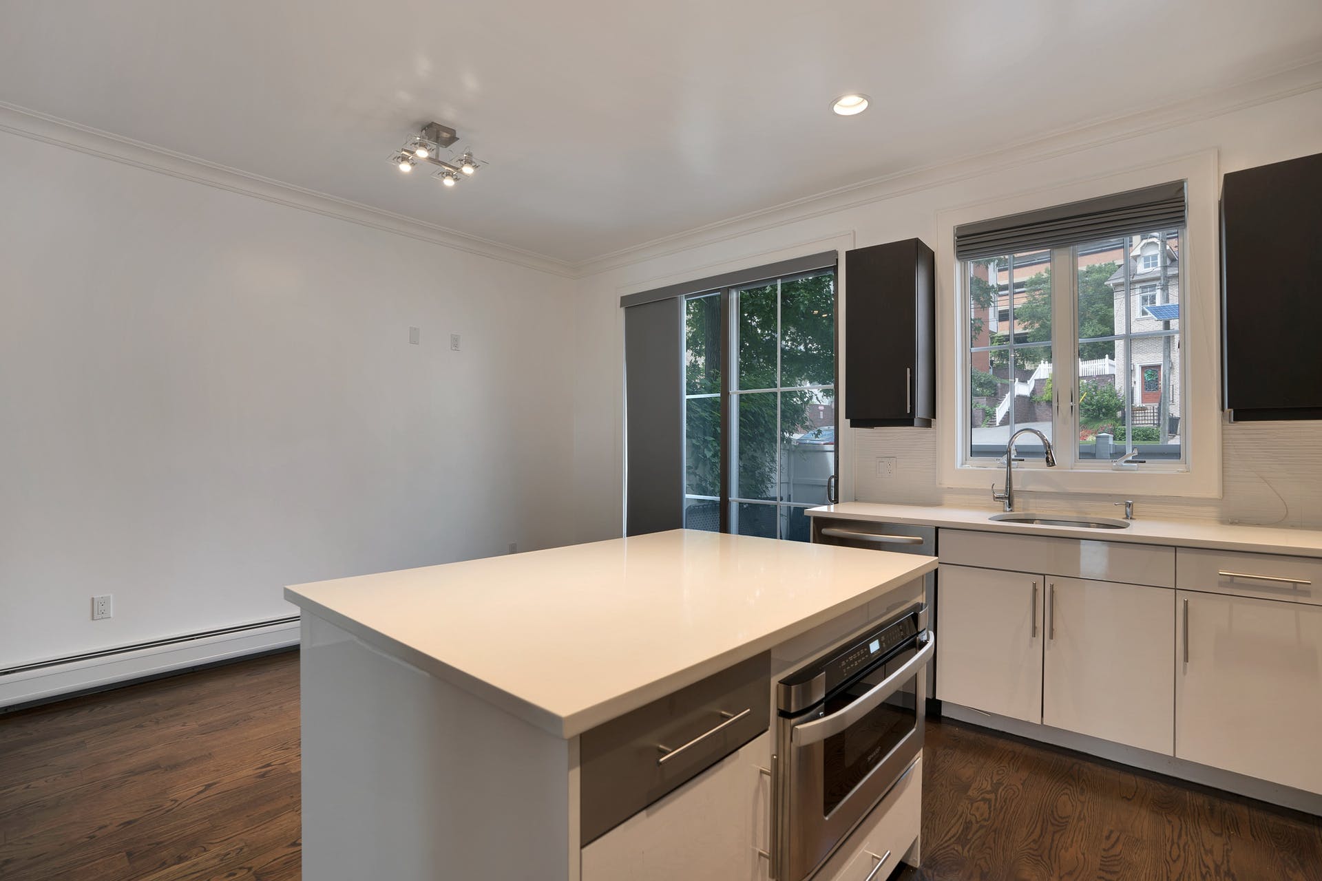 1538 River Rd. Apt 6