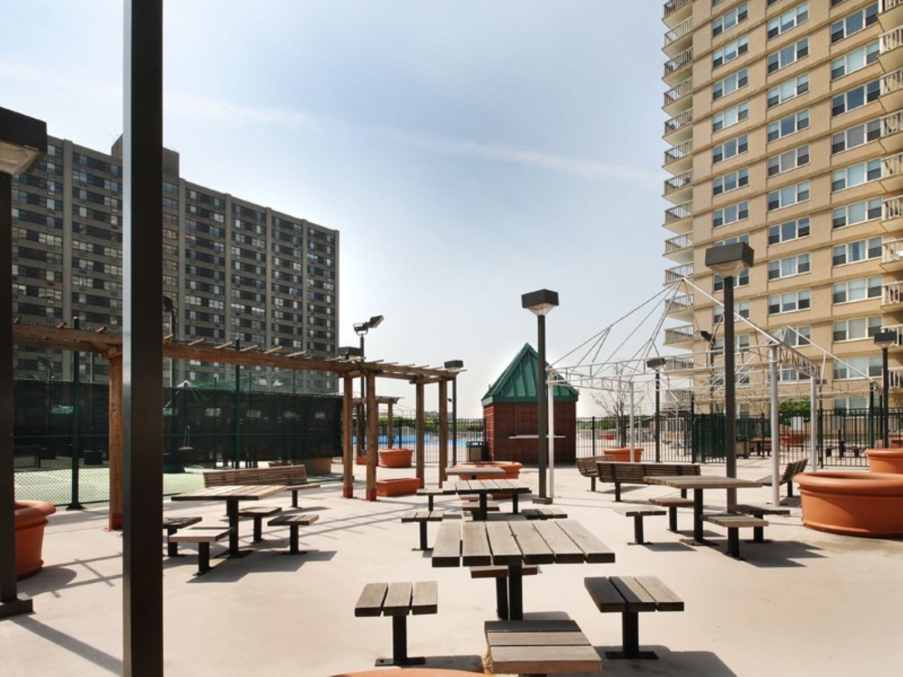 555 NORTH AVENUE #25L Mediterranean - W