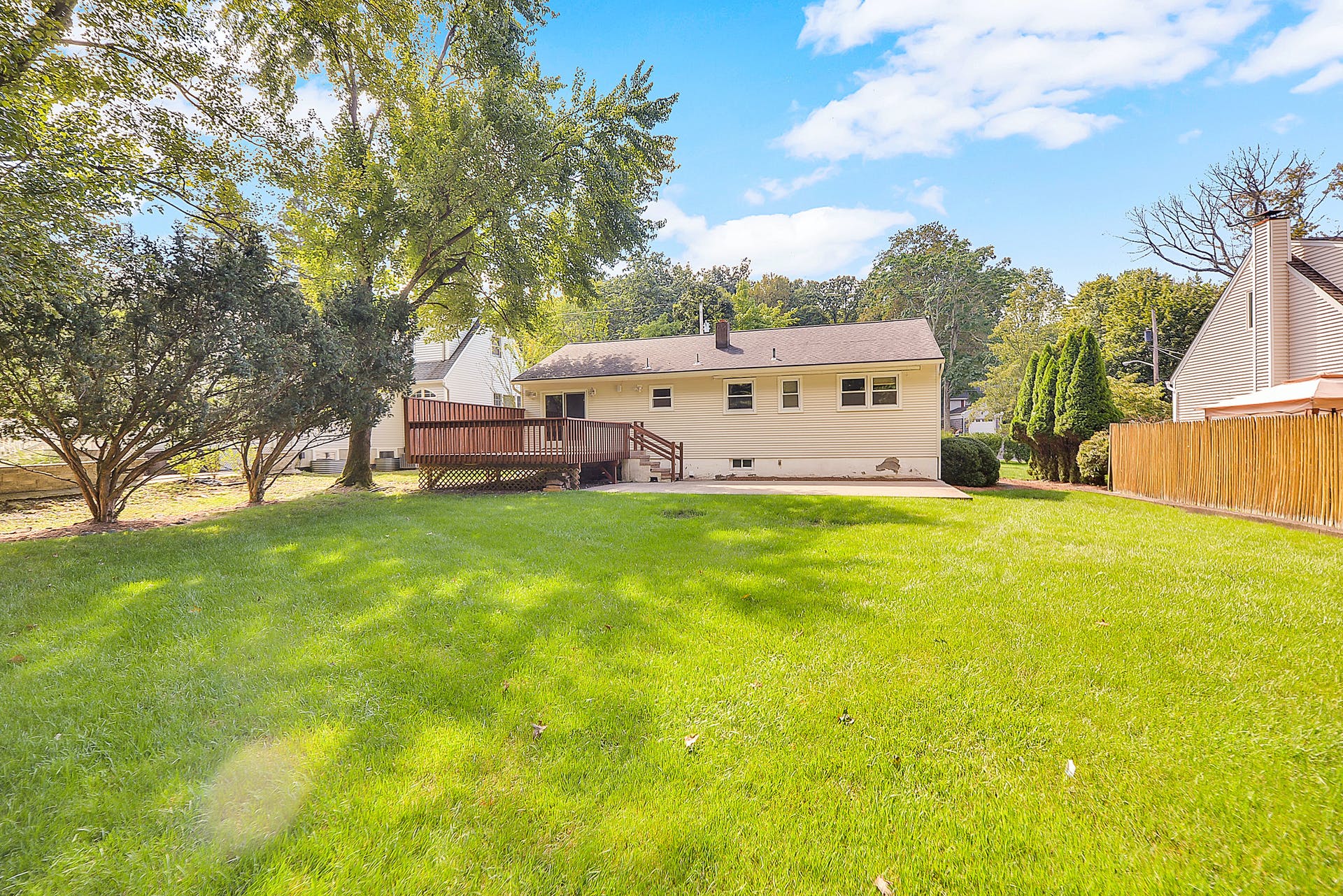 27 Pawnee Avenue