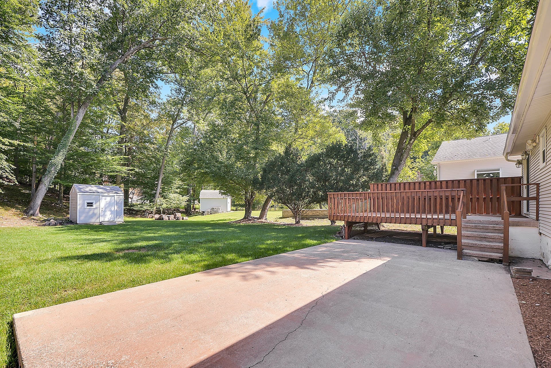 27 Pawnee Avenue