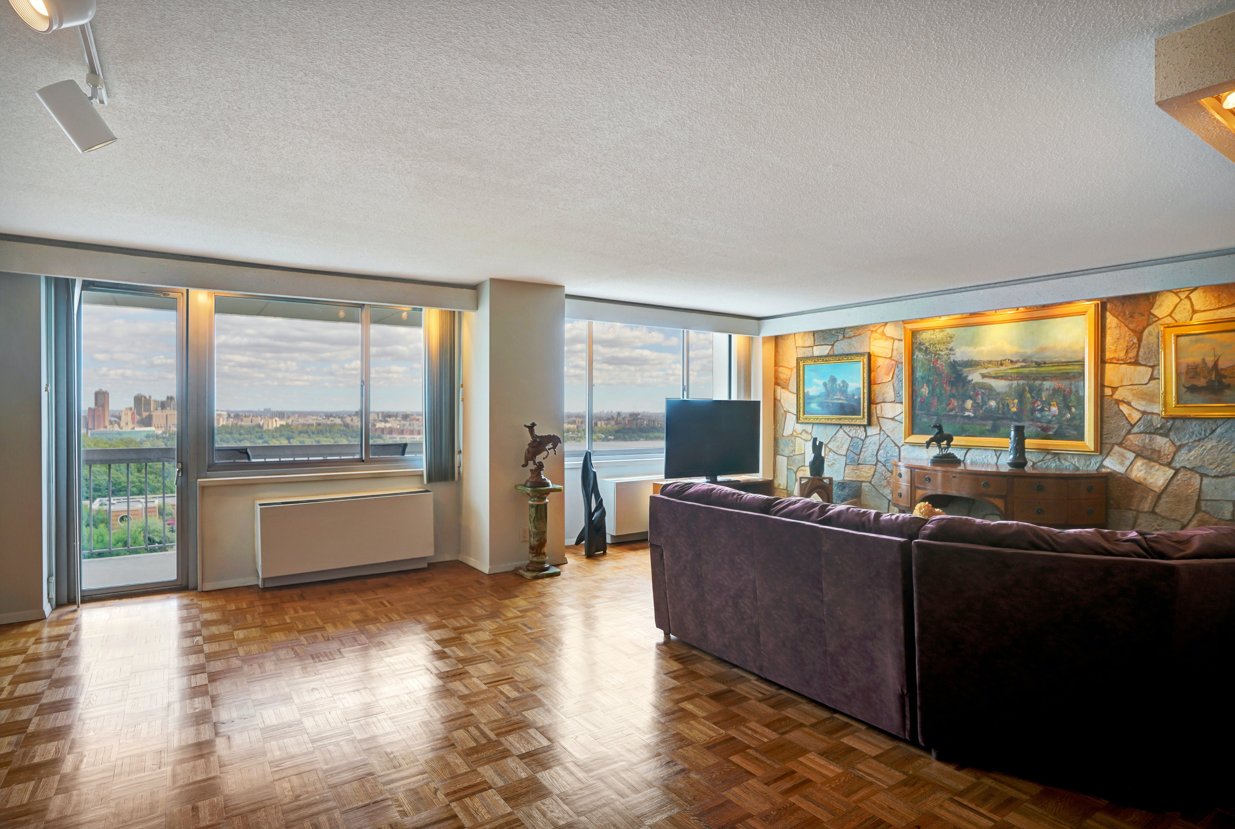 1600 Parker Avenue # 5/6E Century Tower