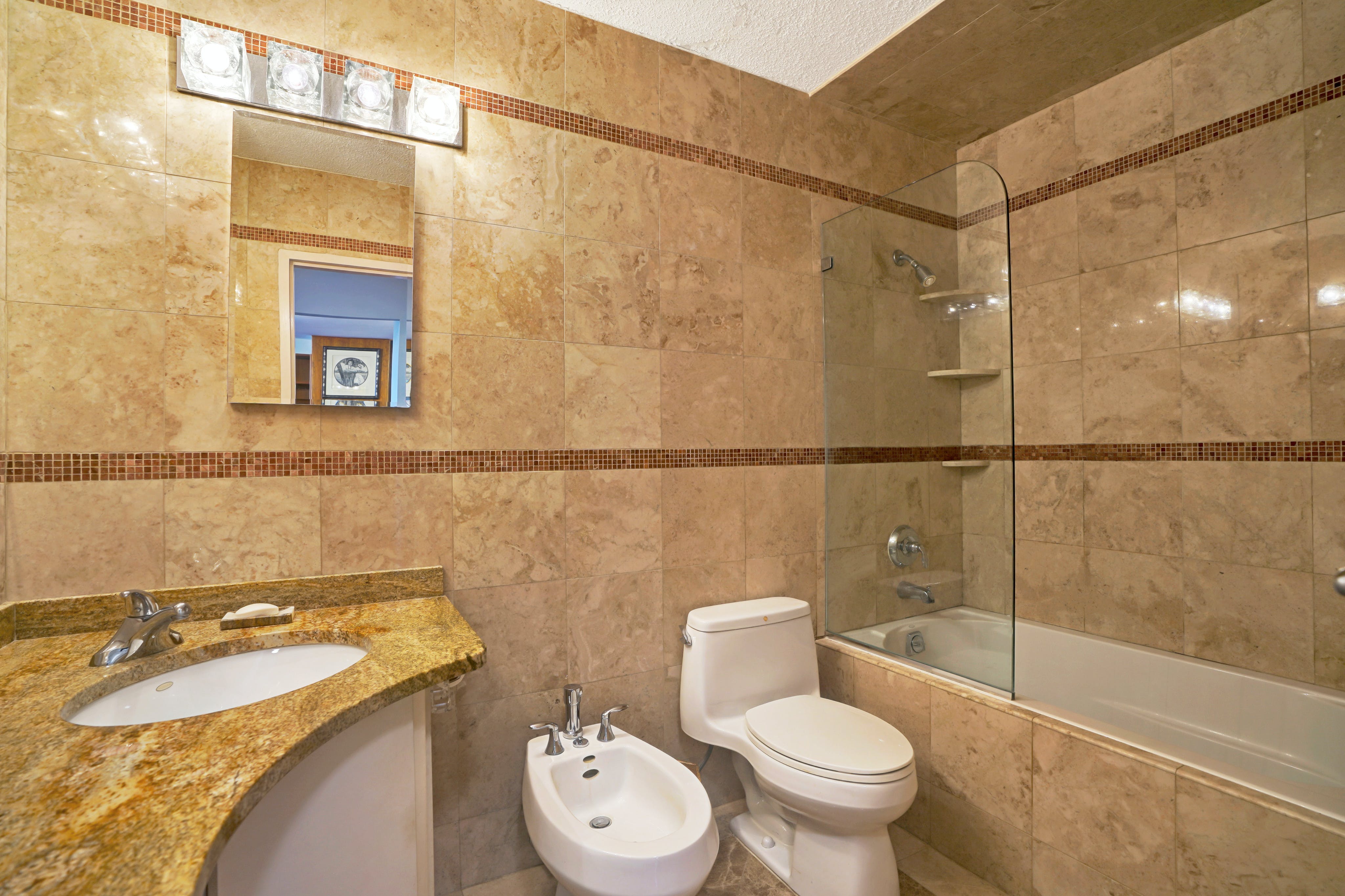 1600 Parker Avenue # 5/6E Century Tower