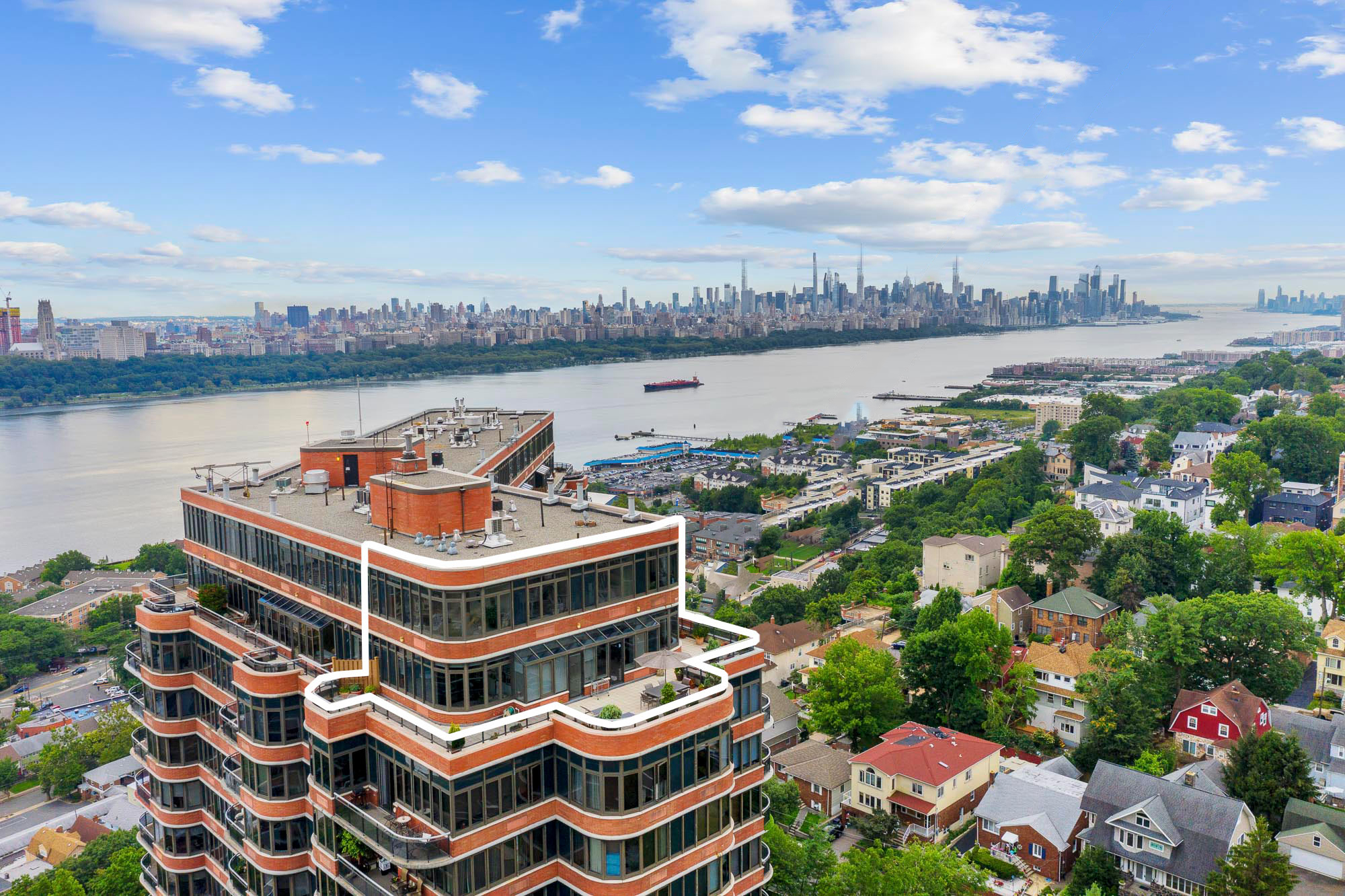 100 Carlyle Drive PH-CS