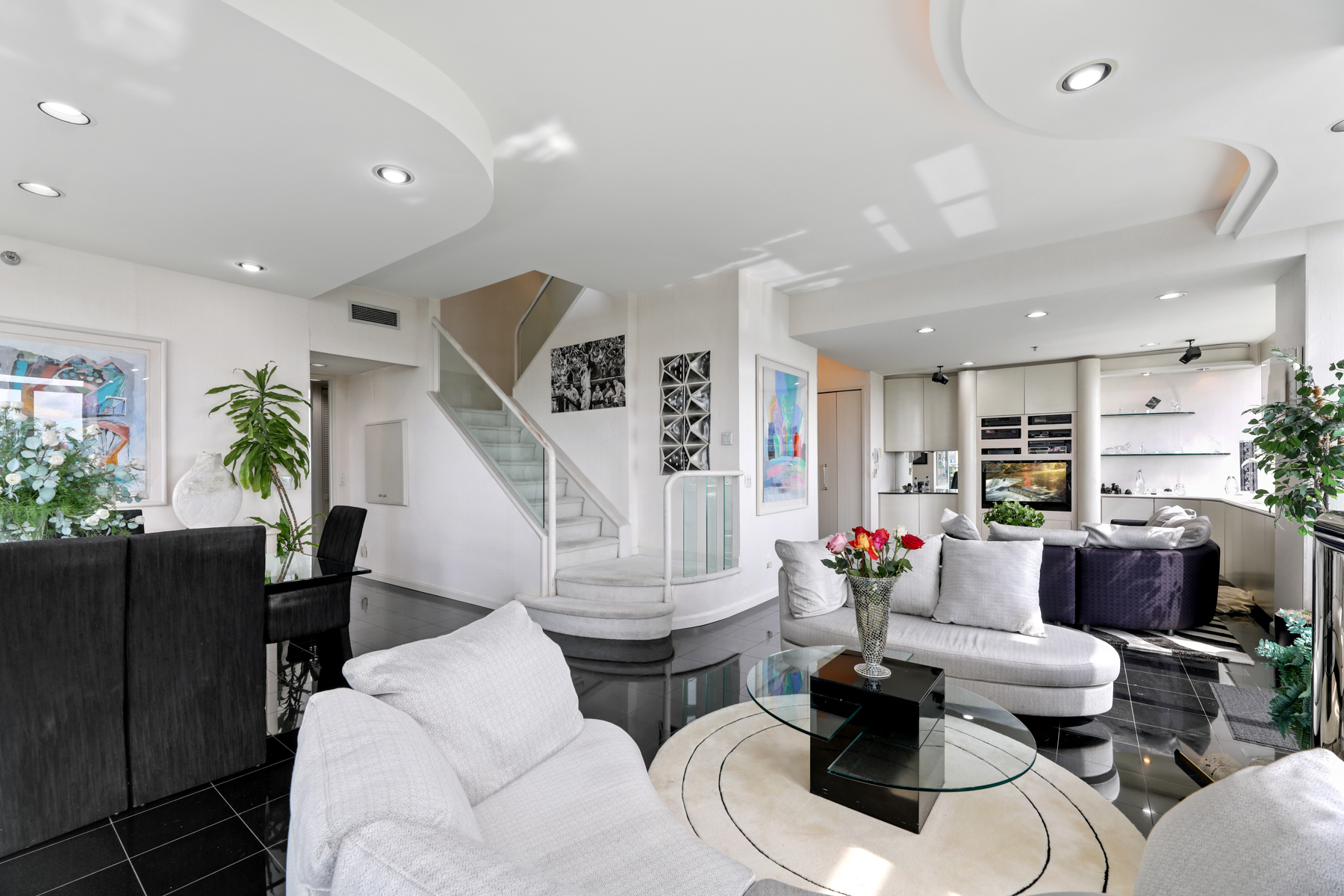 100 Carlyle Drive PH-CS
