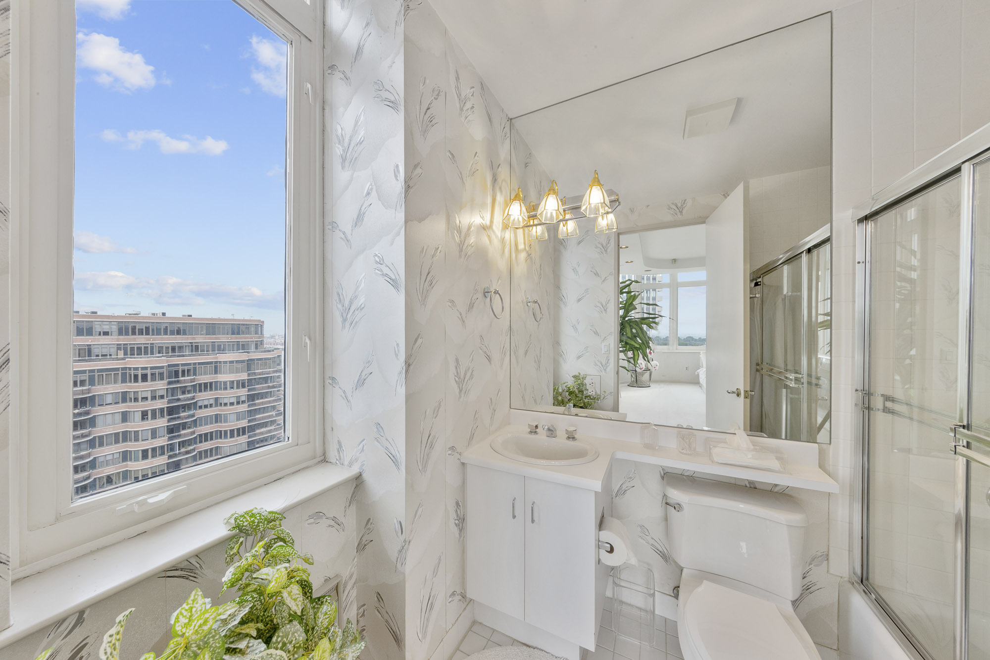 100 Carlyle Drive PH-CS