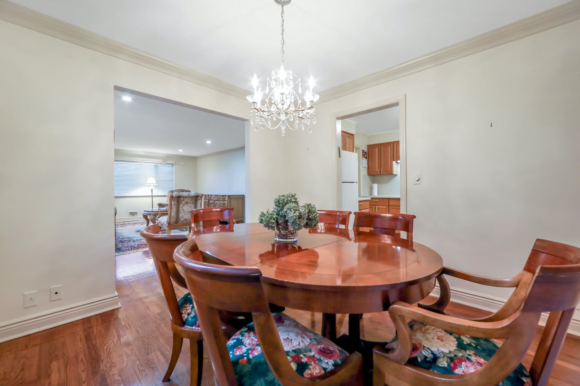 52 Dwight Pl A
