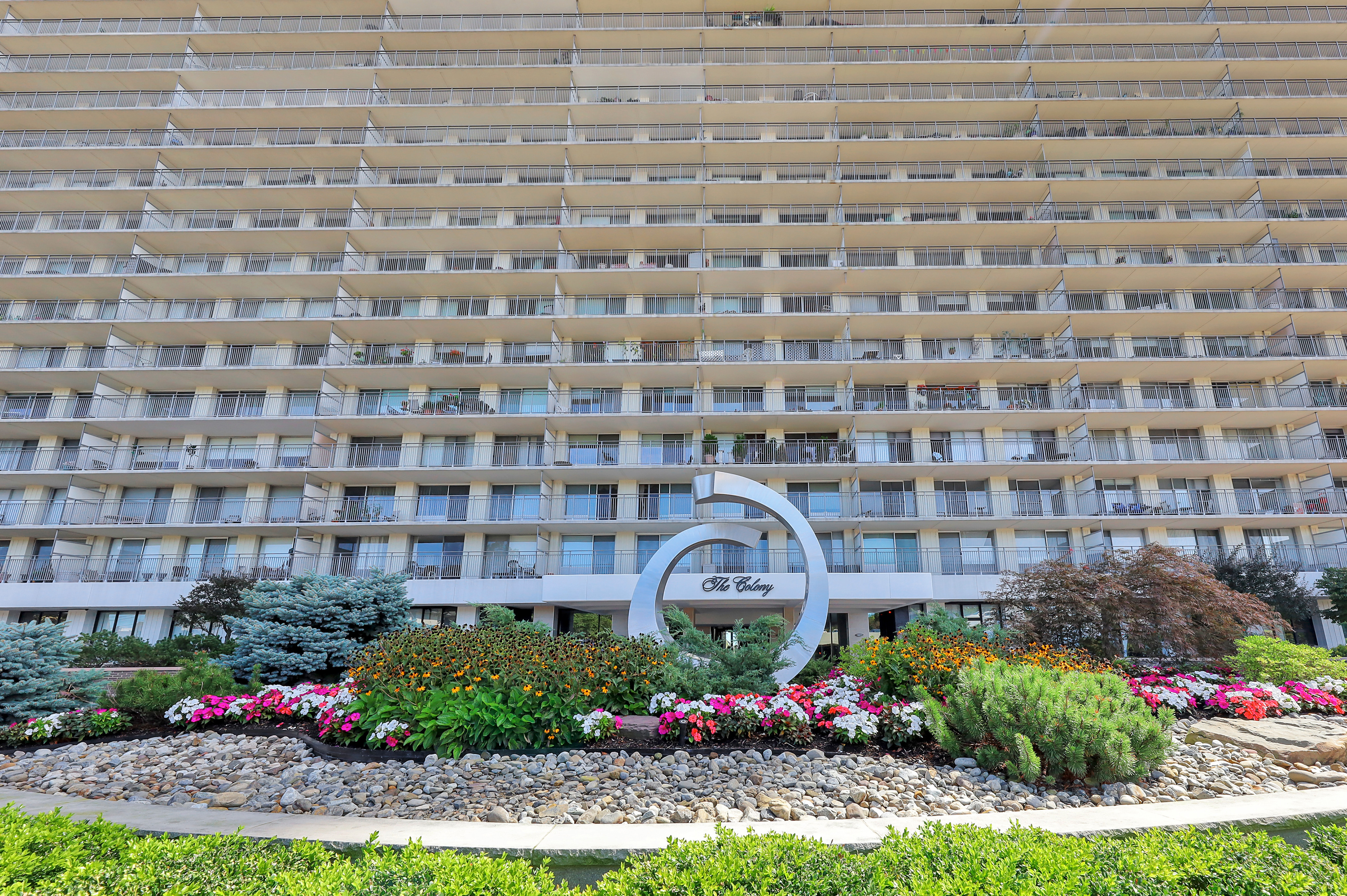 1530 Palisade Avenue #2C The Colony
