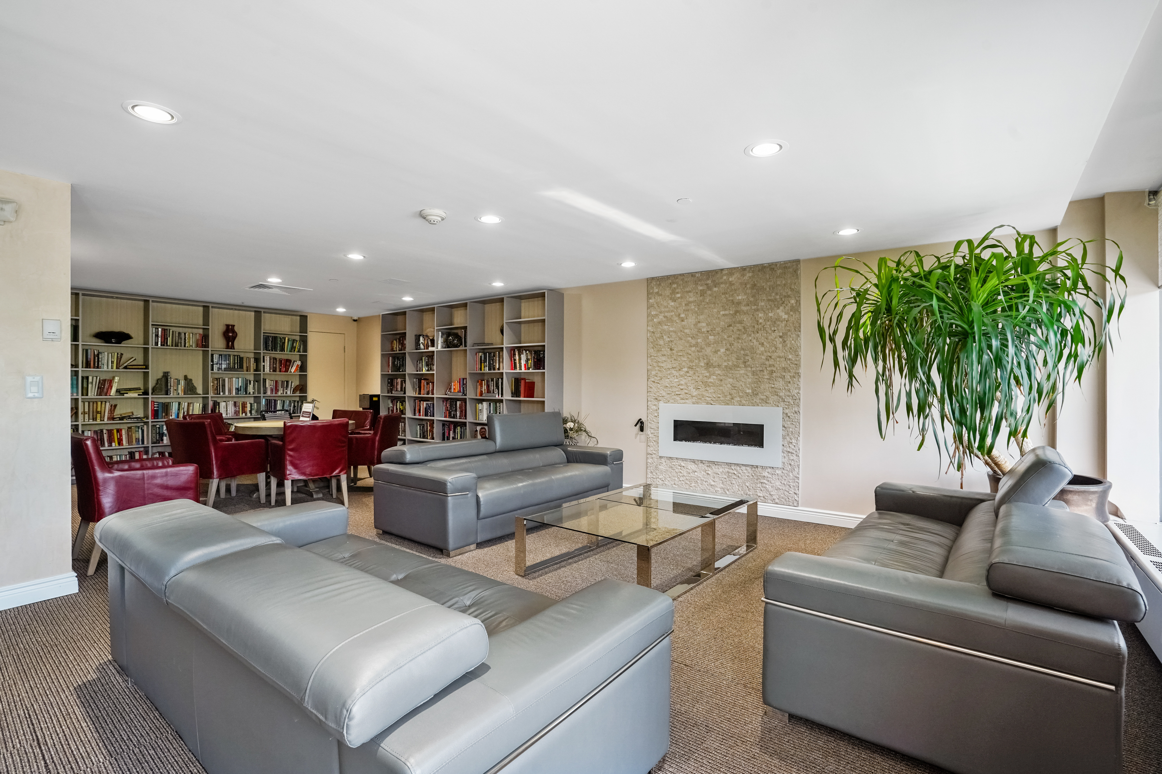 1530 Palisade Avenue #2C The Colony