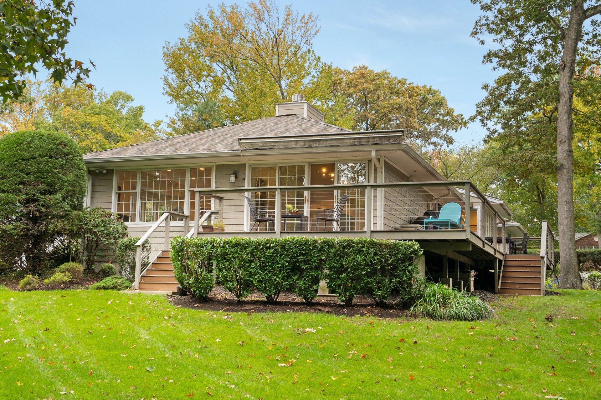 115 Creston Ave