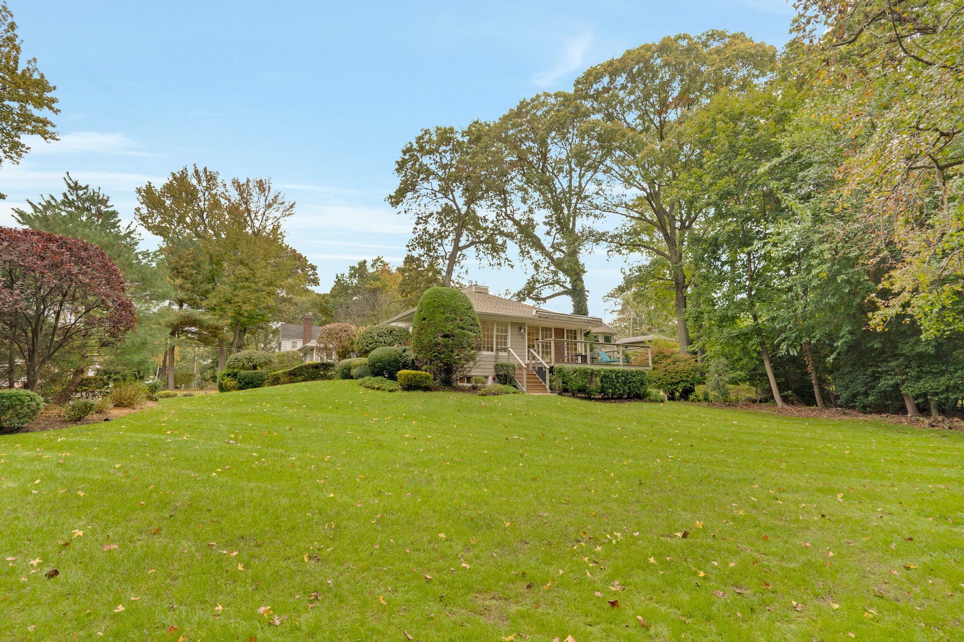 115 Creston Ave