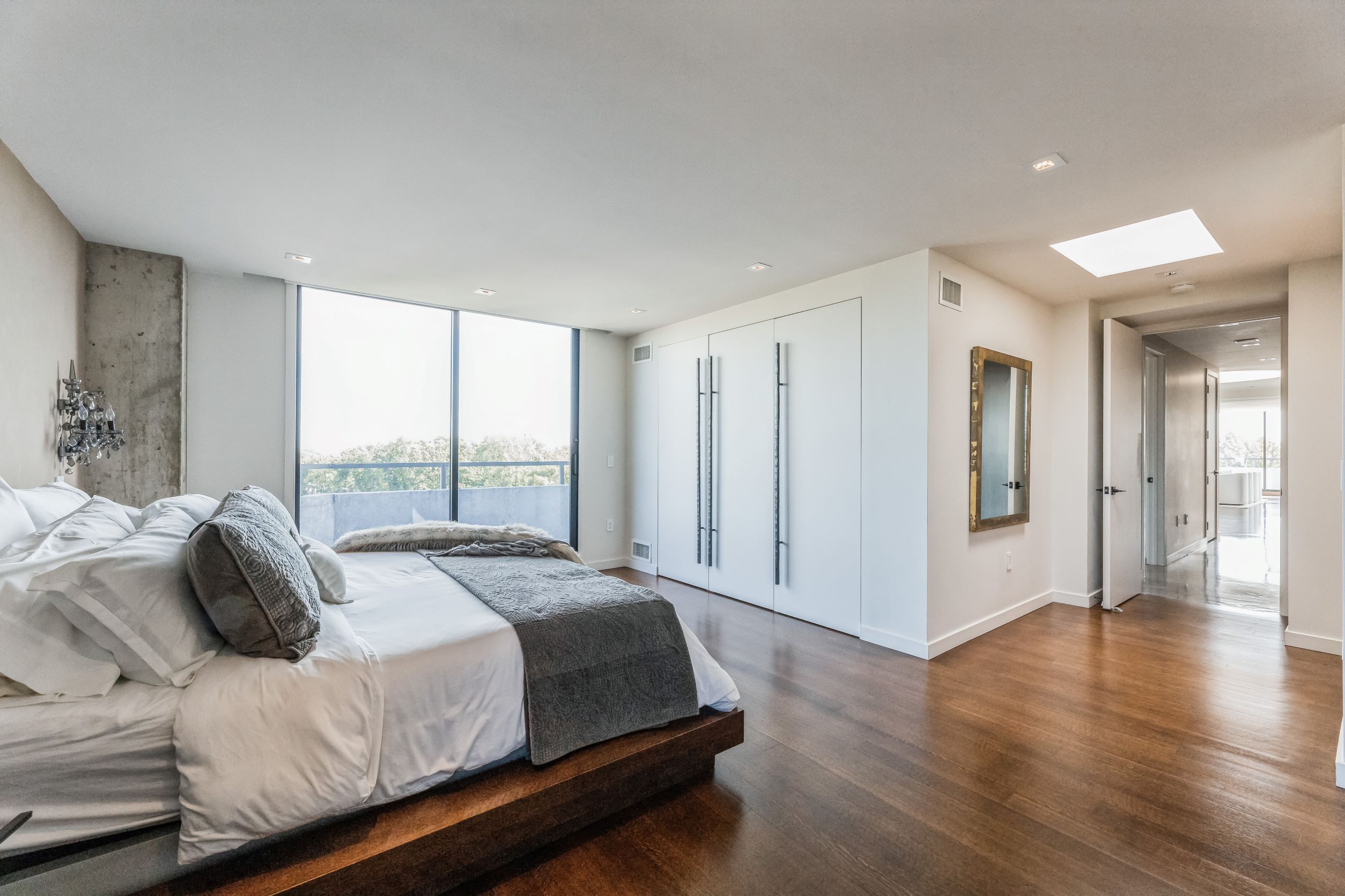 2500 Hudson Terrace 6N